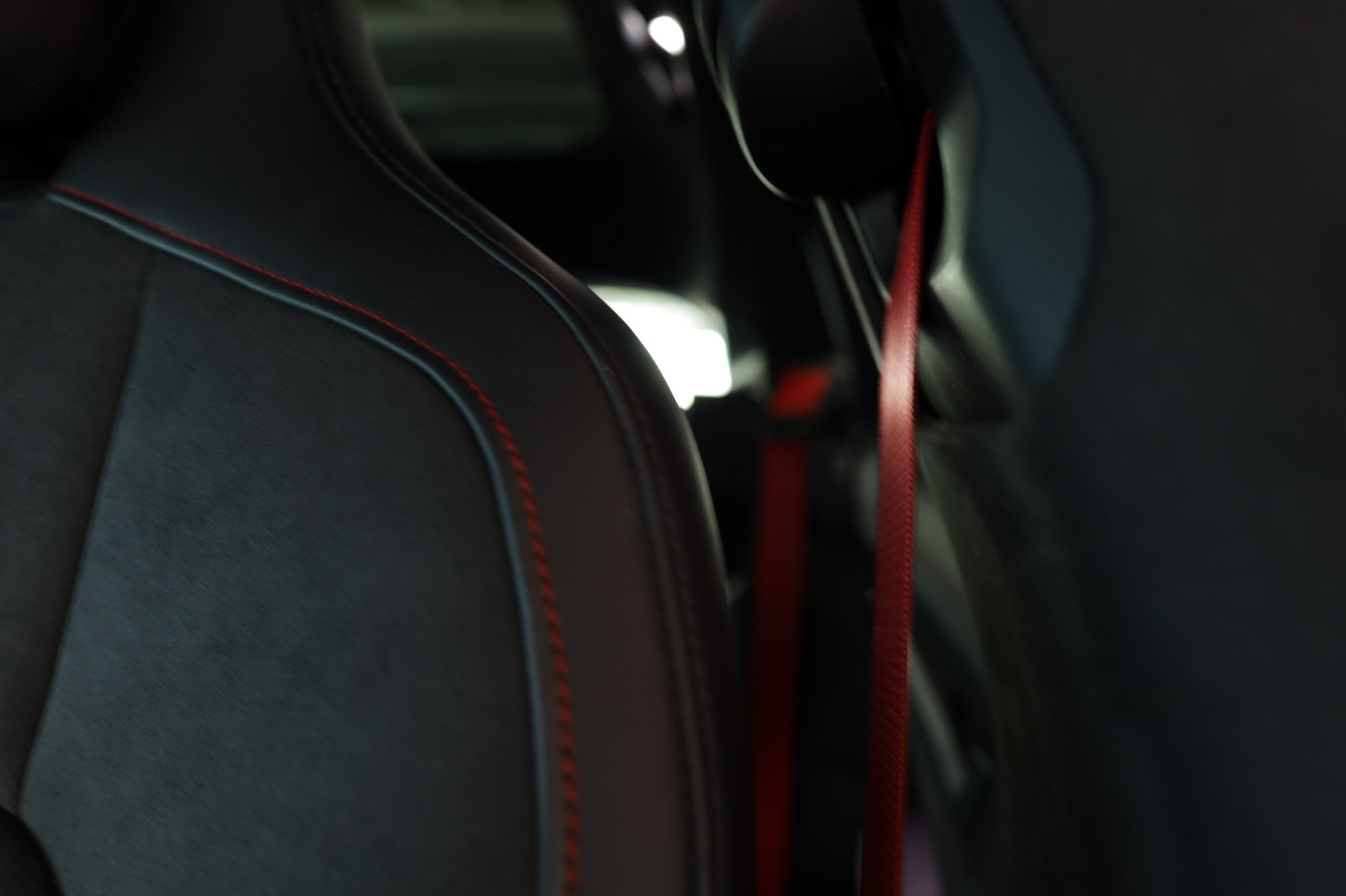 PORSCHE Taycan GTS Sport Turismo Performance Plus 93,4kWh-image-17
