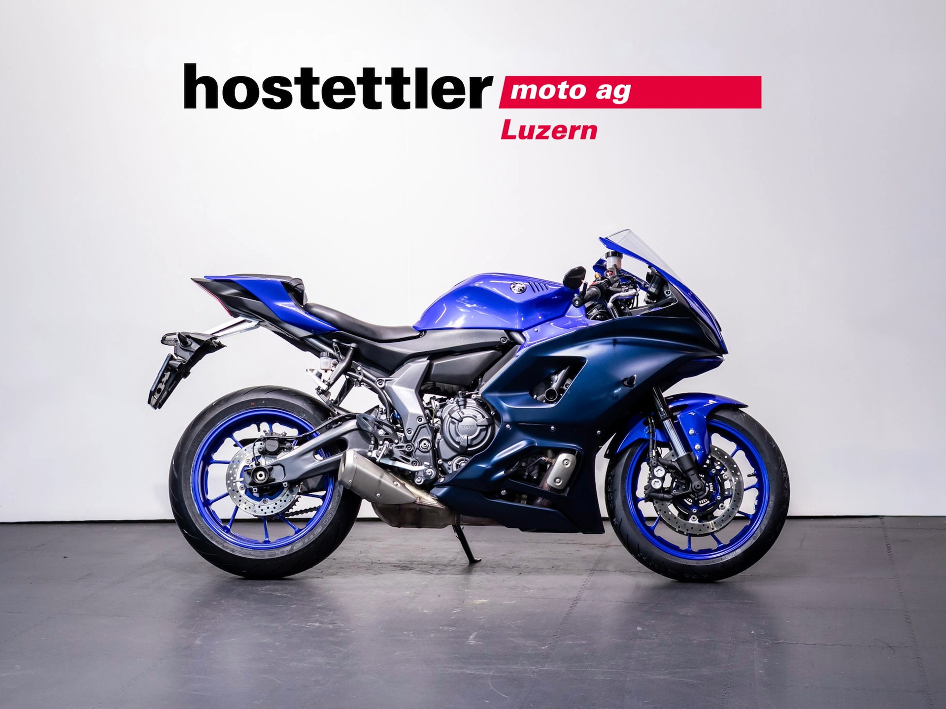 YAMAHA R7-image-4