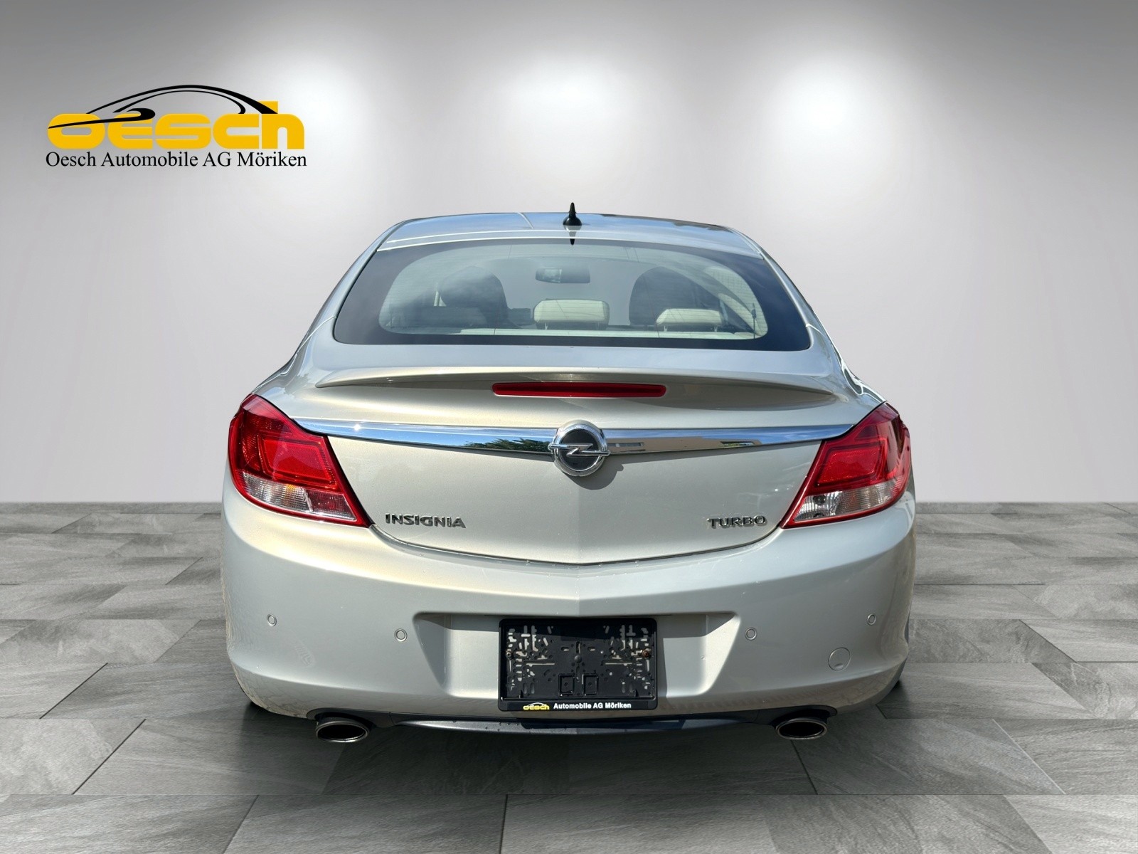 OPEL Insignia 2.0 Turbo Cosmo-showroom-element-3