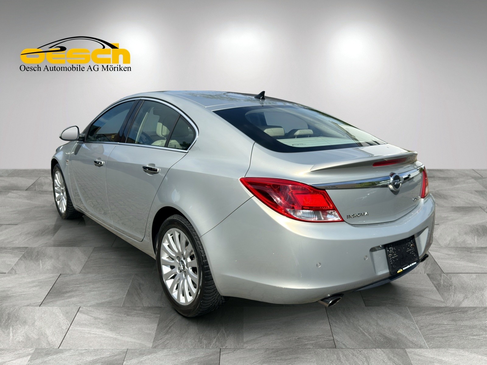 OPEL Insignia 2.0 Turbo Cosmo-showroom-element-2