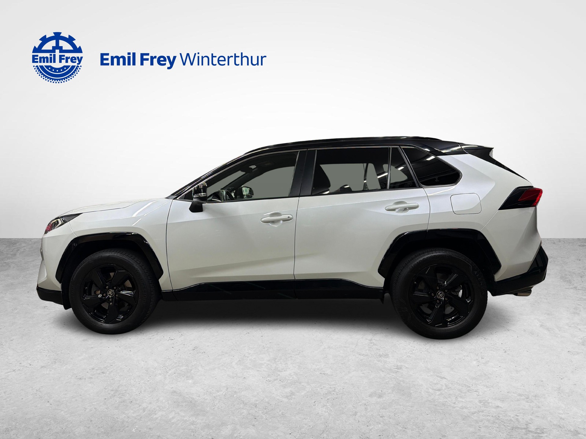 TOYOTA RAV4 2.5 HEV Style-showroom-element-1