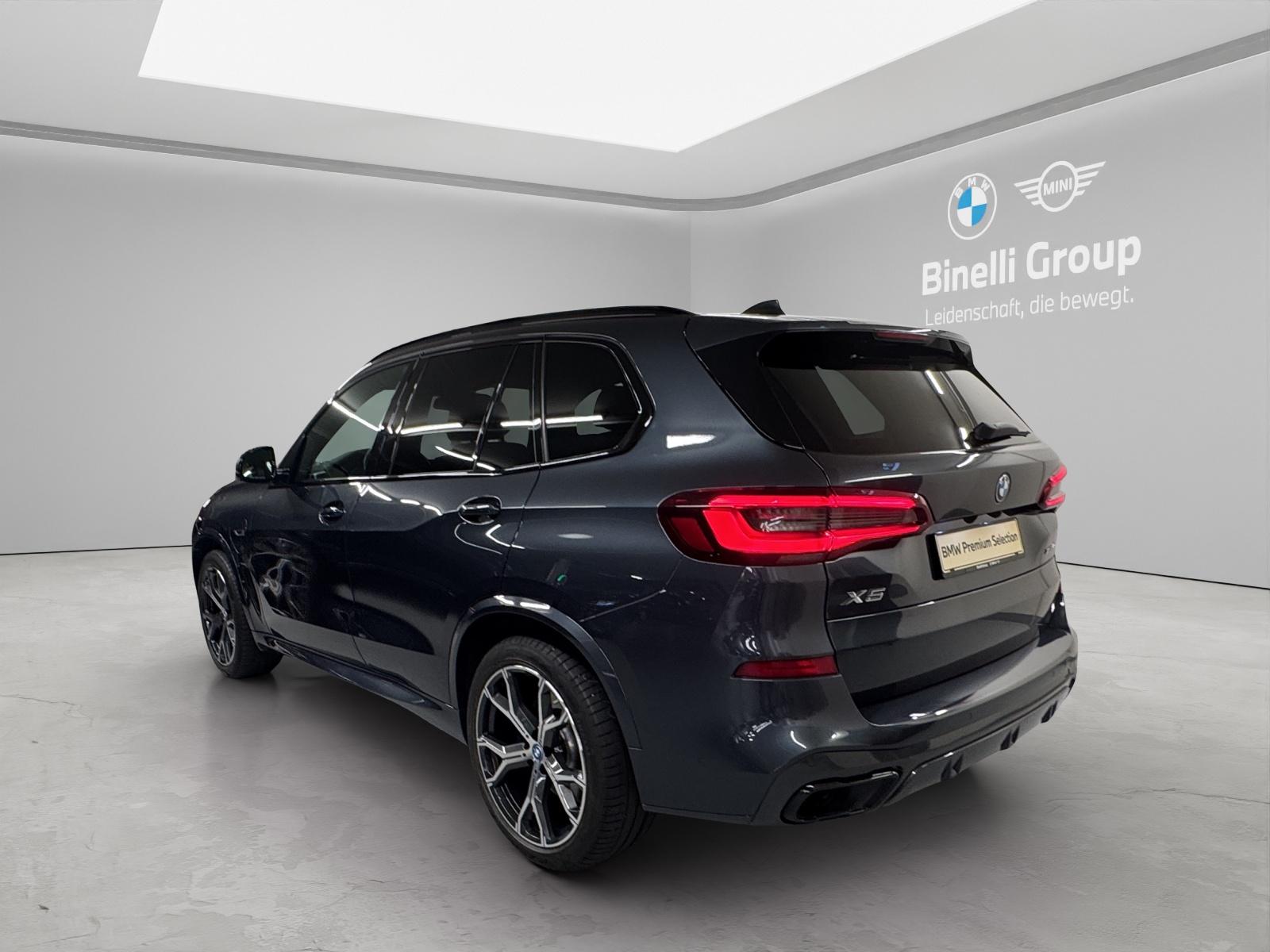 BMW X5 45e xDrive-showroom-element-2