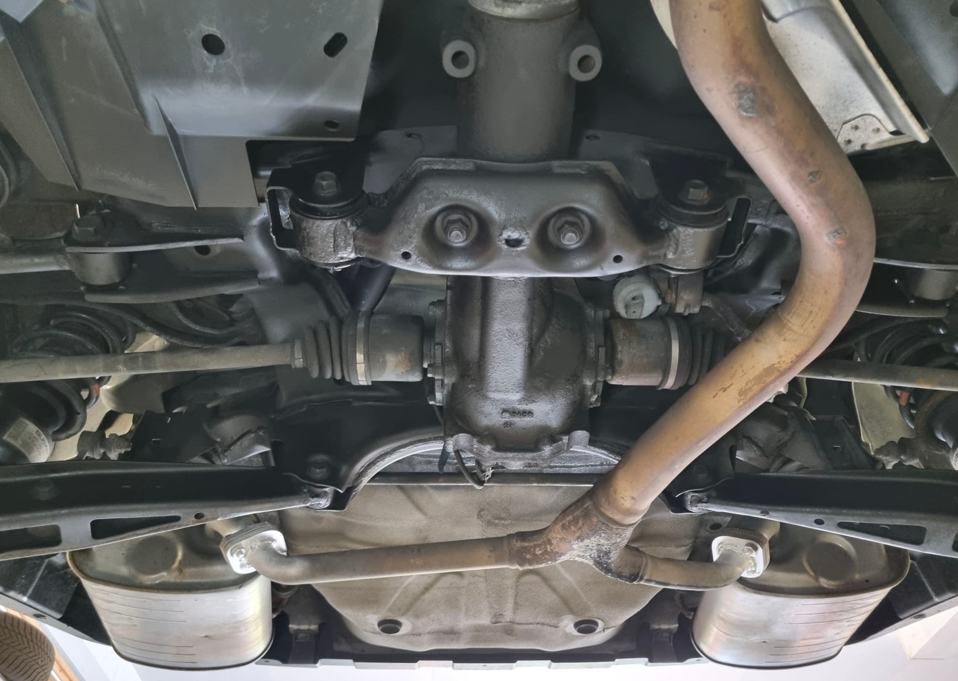 SUBARU Forester 2.0X Swiss Special-image-10