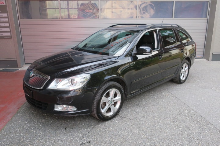 SKODA Octavia Combi 1.8 TSI Adventure 4x4