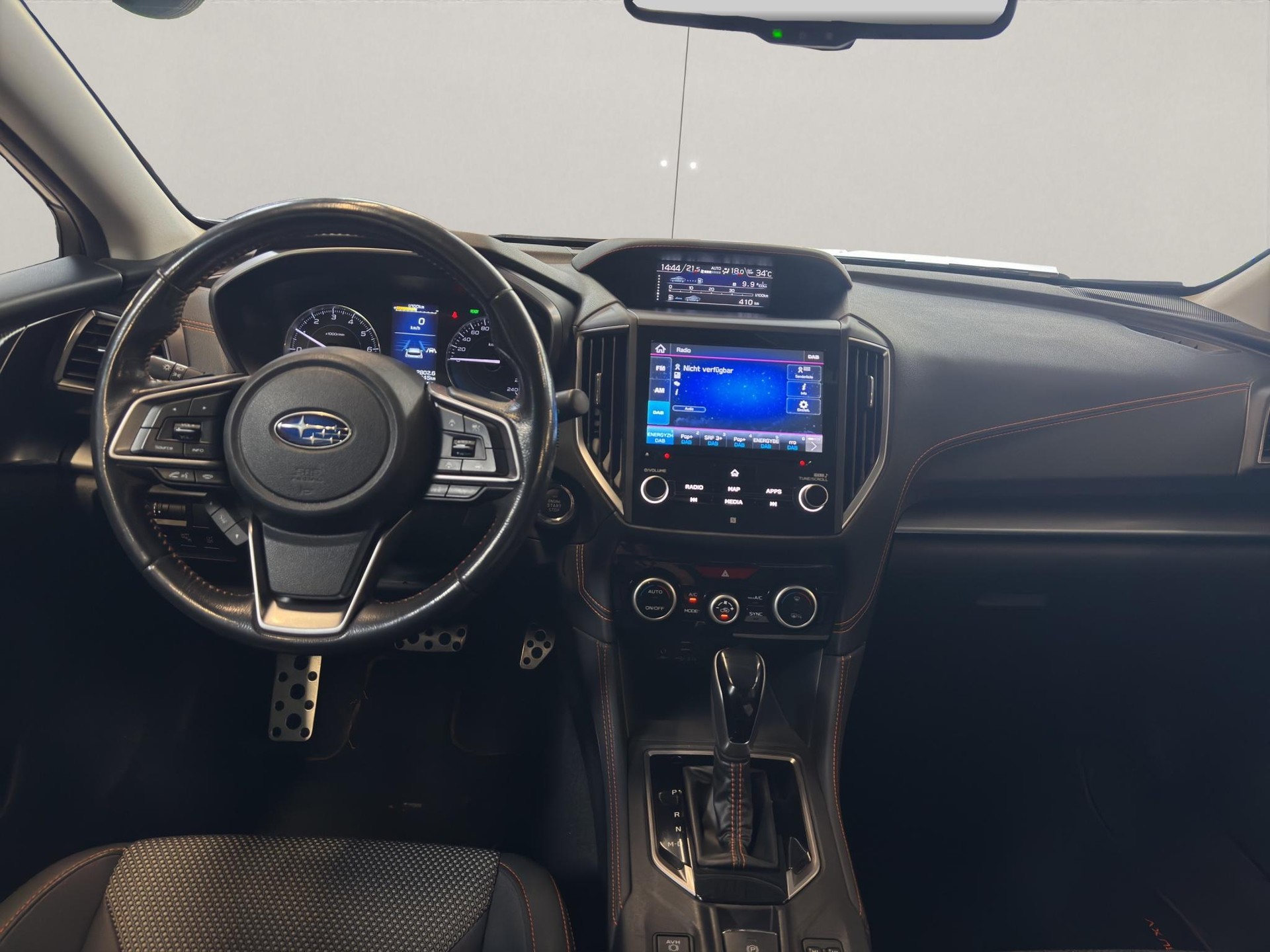 SUBARU XV 2.0i e-Boxer Swiss Plus-image-11
