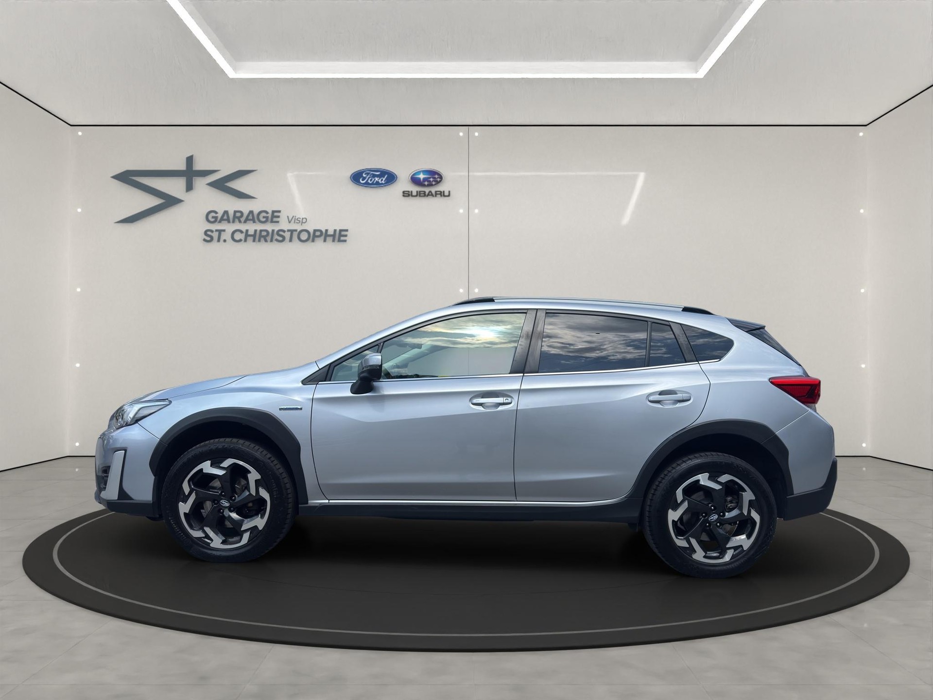 SUBARU XV 2.0i e-Boxer Swiss Plus-showroom-element-1