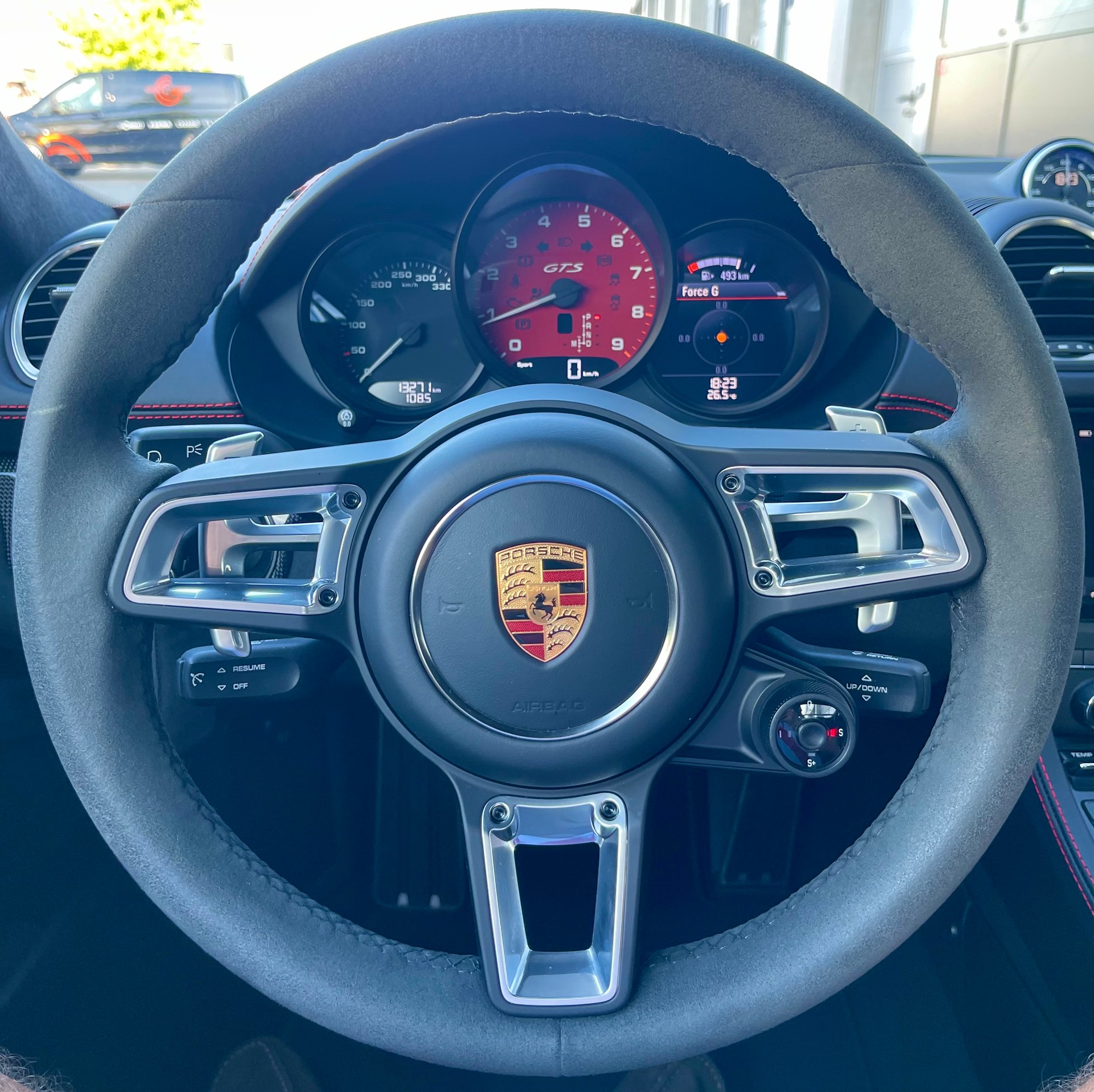 PORSCHE 718 Cayman GTS 4.0 PDK-image-5
