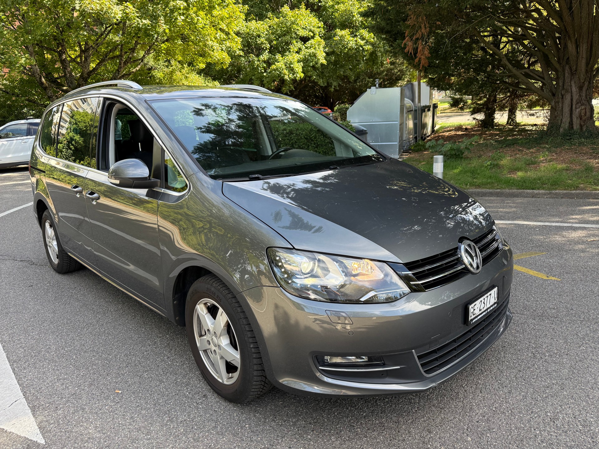 VW Sharan 2.0 TDI BMT Highline DSG -7 Places