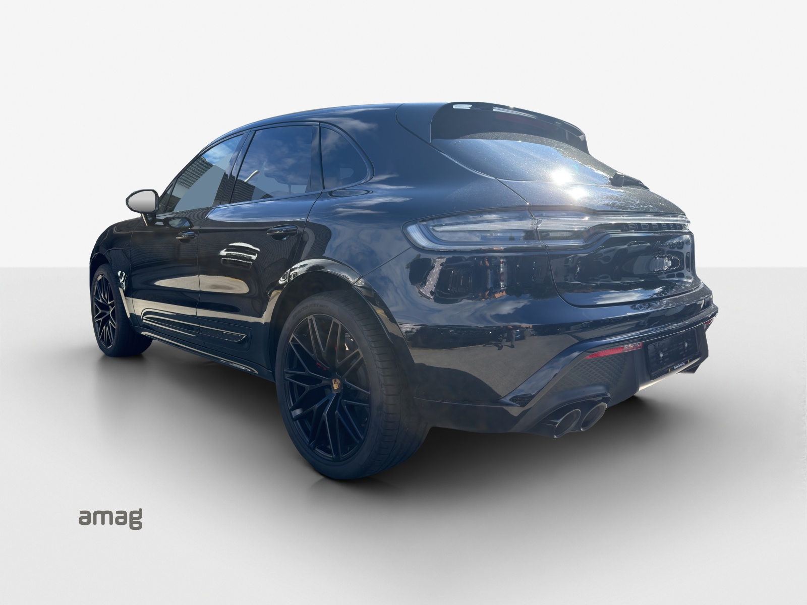 PORSCHE Macan GTS PDK-showroom-element-2