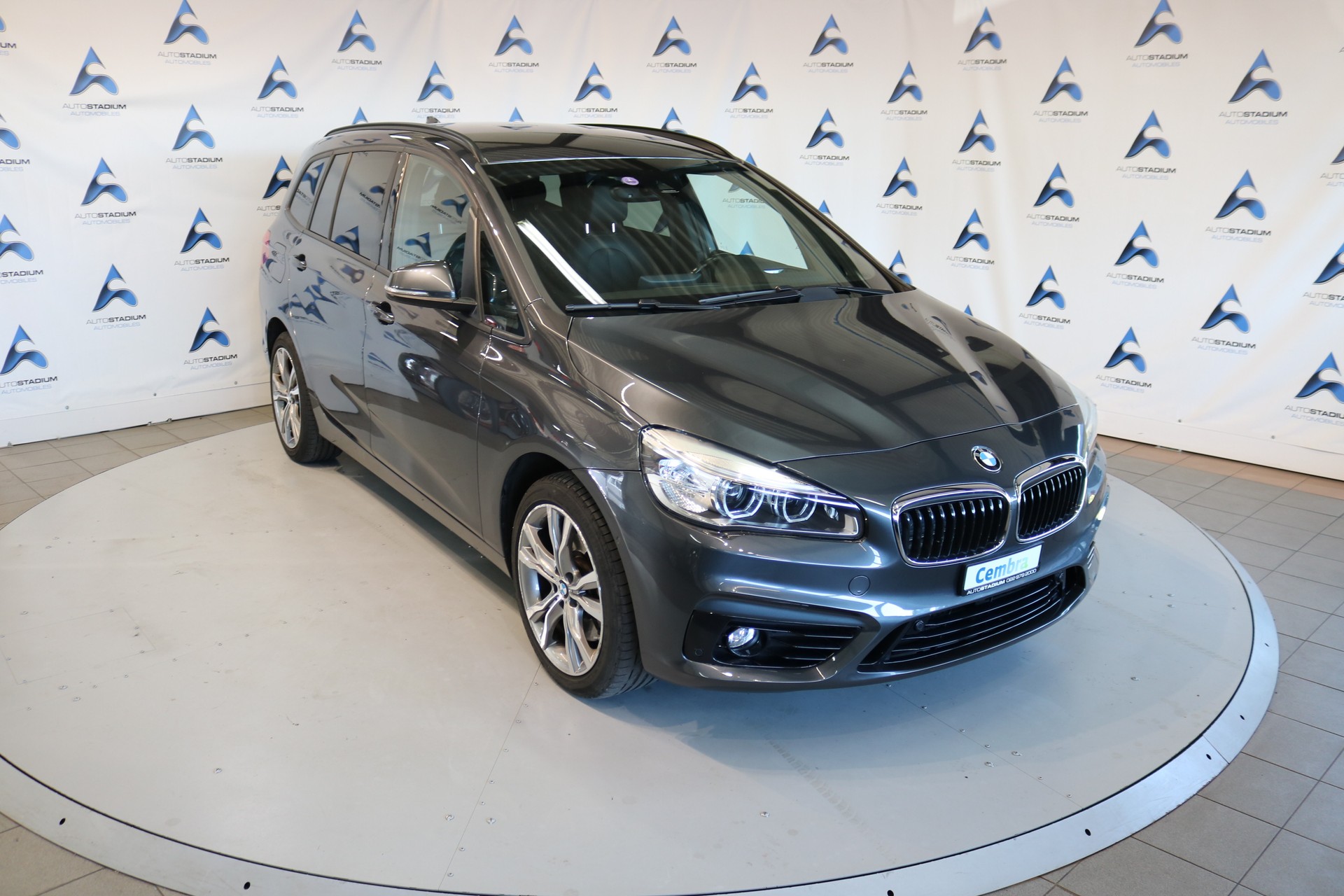 BMW 220i Gran Tourer M Sport Steptronic-image-5