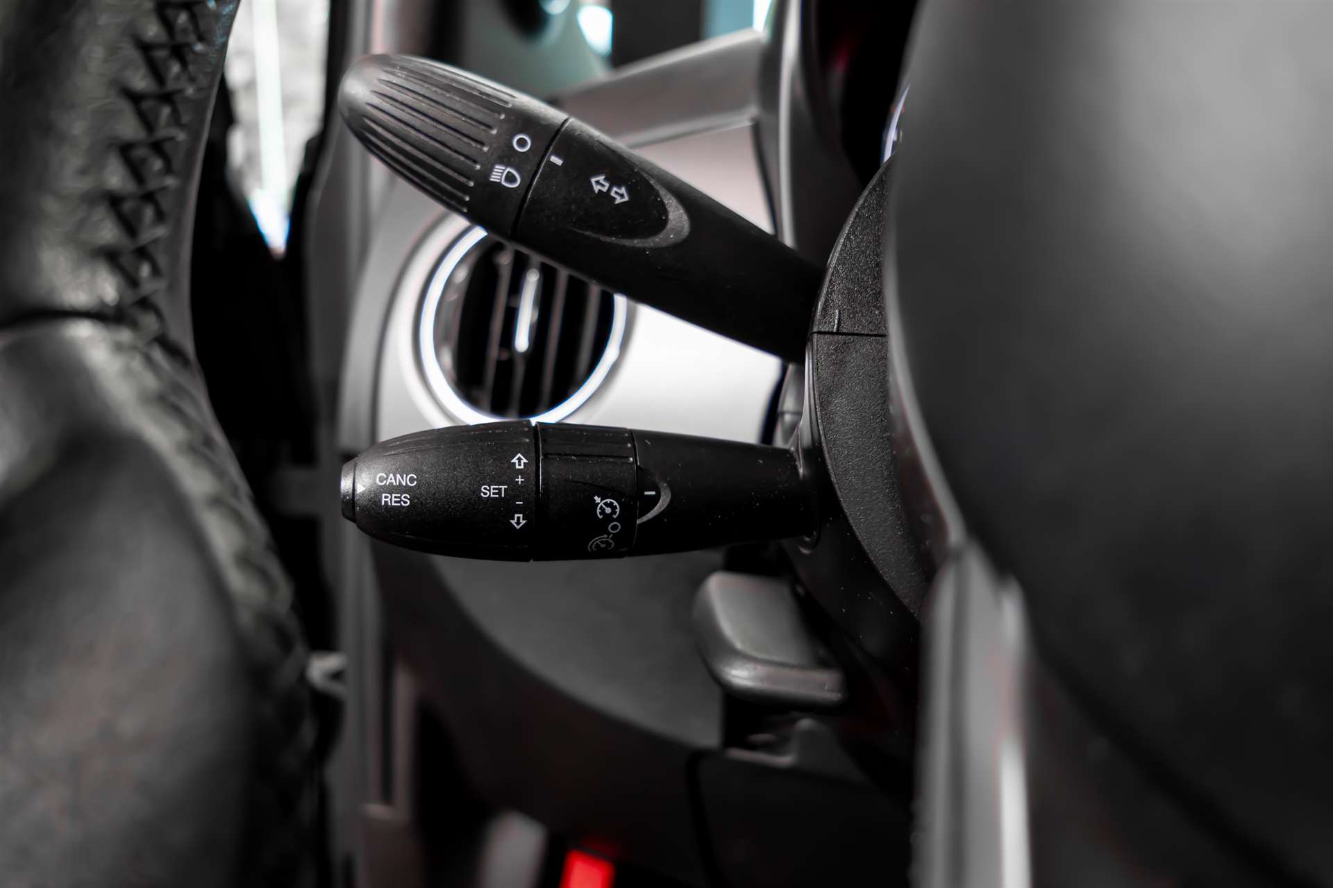 FIAT 500 0.9 TwinAir Turbo S-image-9