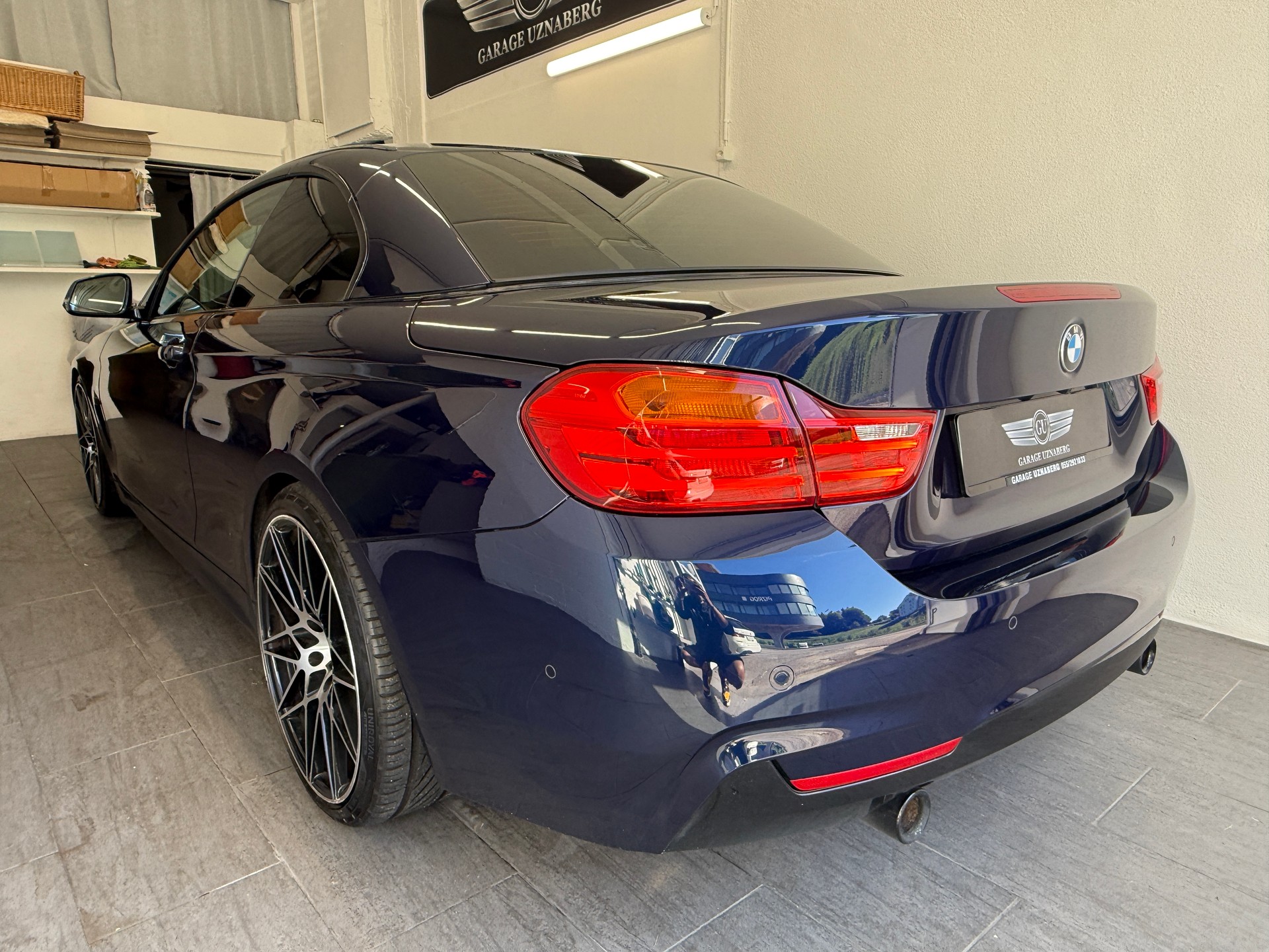 BMW 440i Cabriolet xDrive M Sport Steptronic Ab 430.- pro Monat M-Paket-showroom-element-2