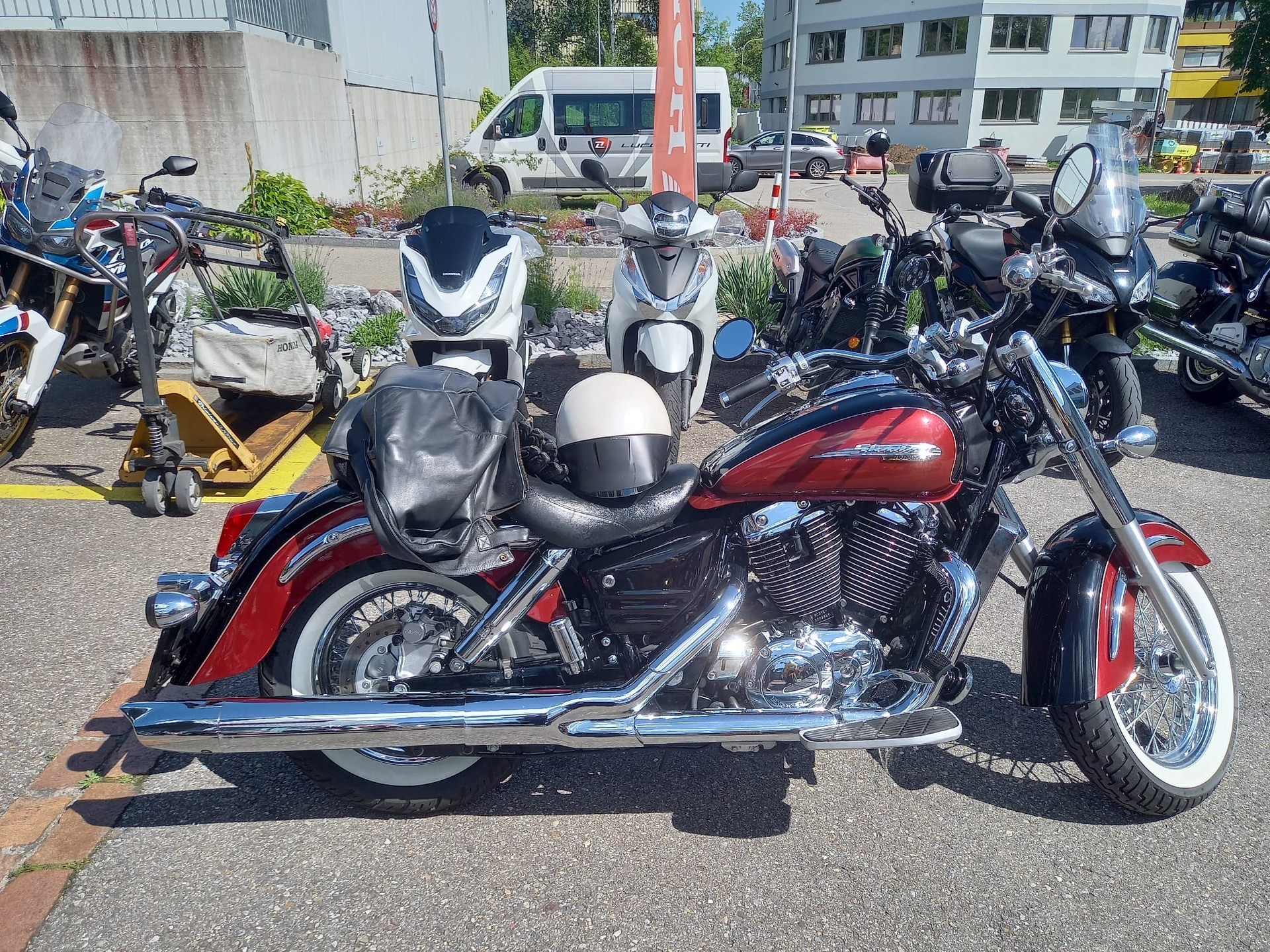 HONDA VT 1100 C3 Shadow Aero-image-8
