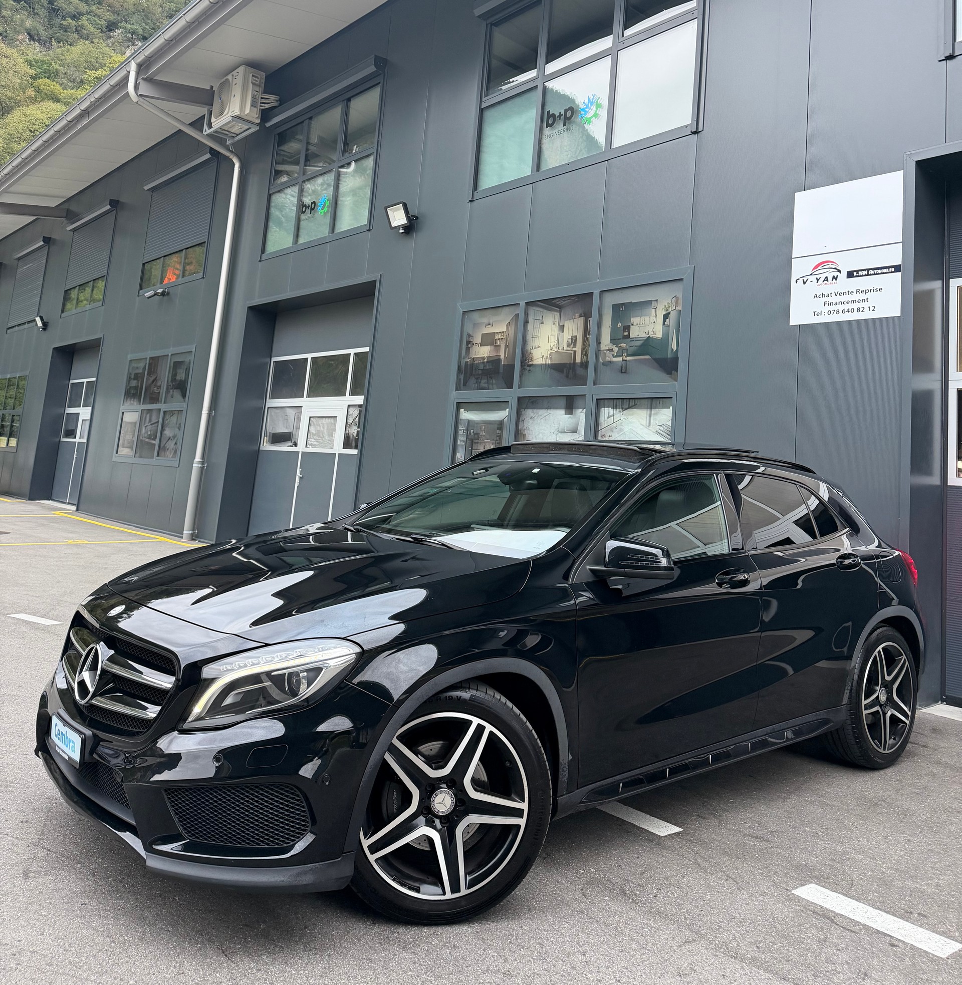 MERCEDES-BENZ GLA 250 AMG Line 4Matic 7G-DCT