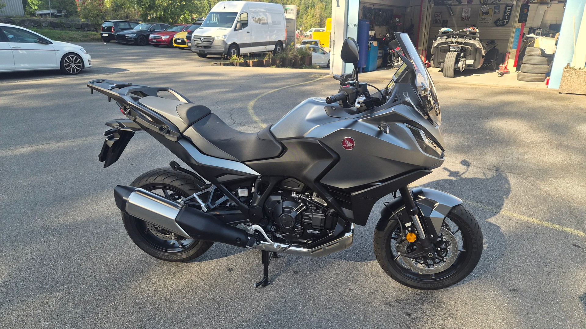 HONDA NT 1100 DCT-image-1