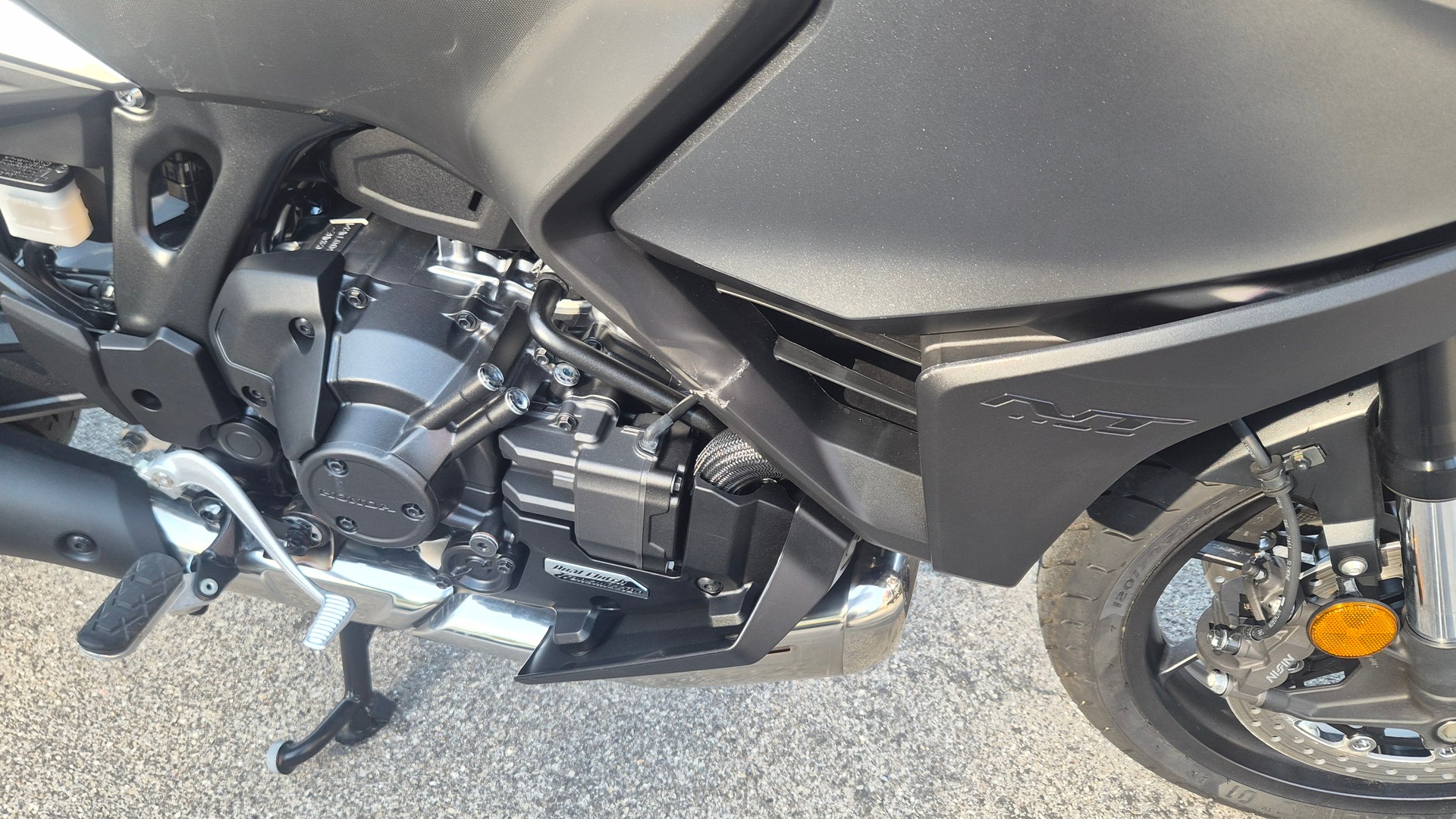 HONDA NT 1100 DCT-image-7