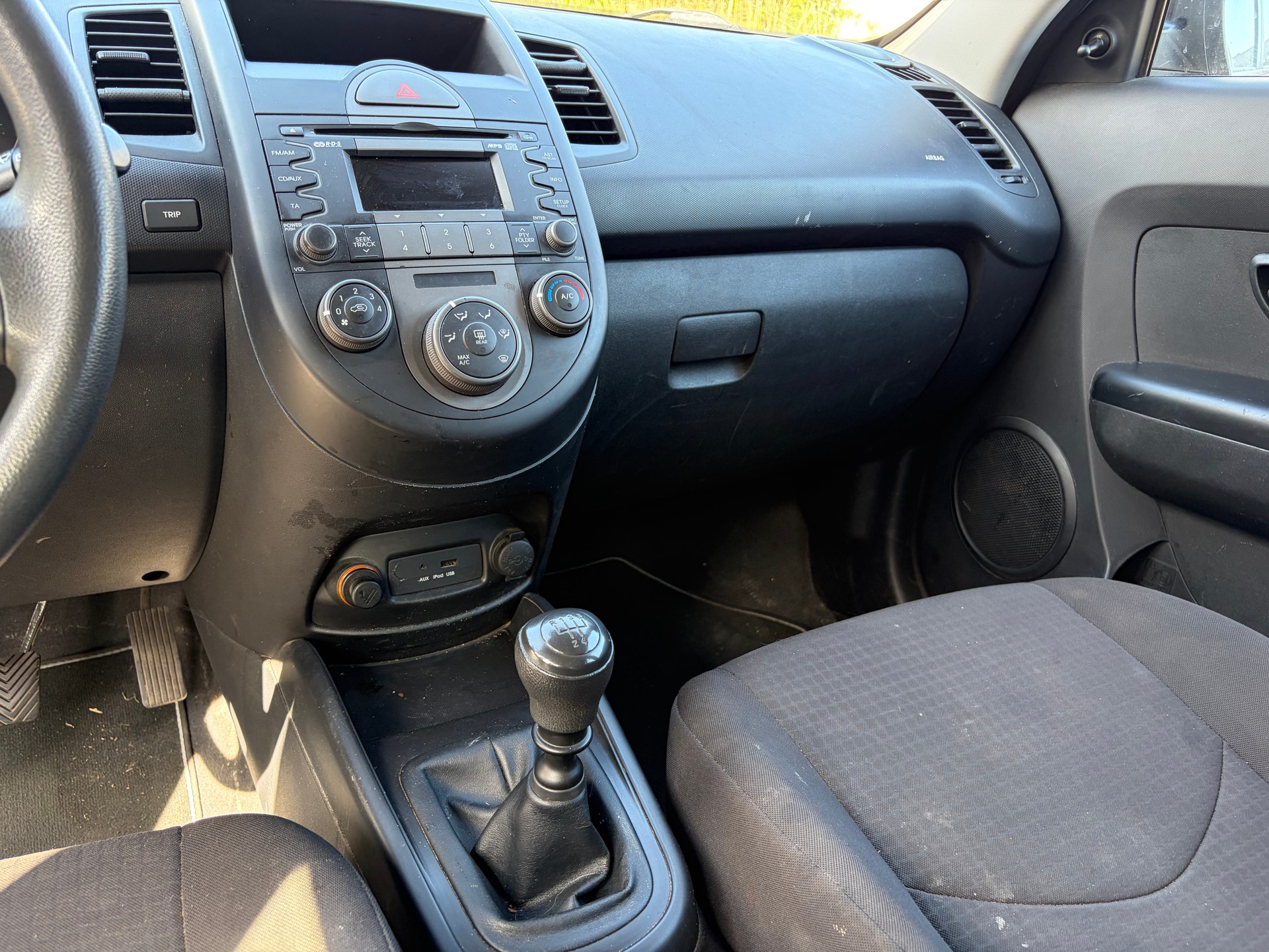 KIA Soul 1.6 CVVT Classic-image-8