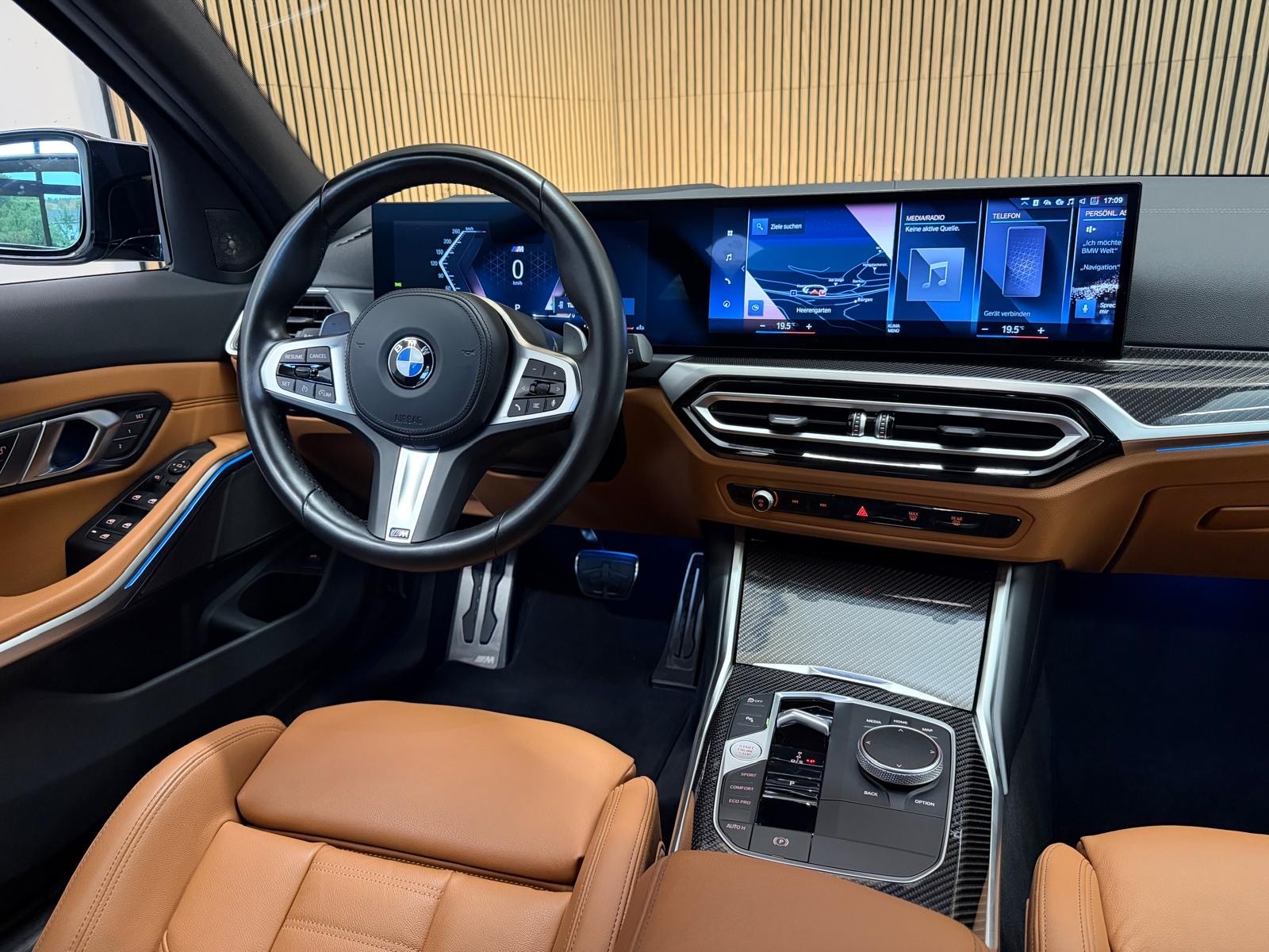 BMW M340i xDrive 48V Touring Steptronic M Sport Pro INDIVIDUAL FROZEN PURE GREY-image-27