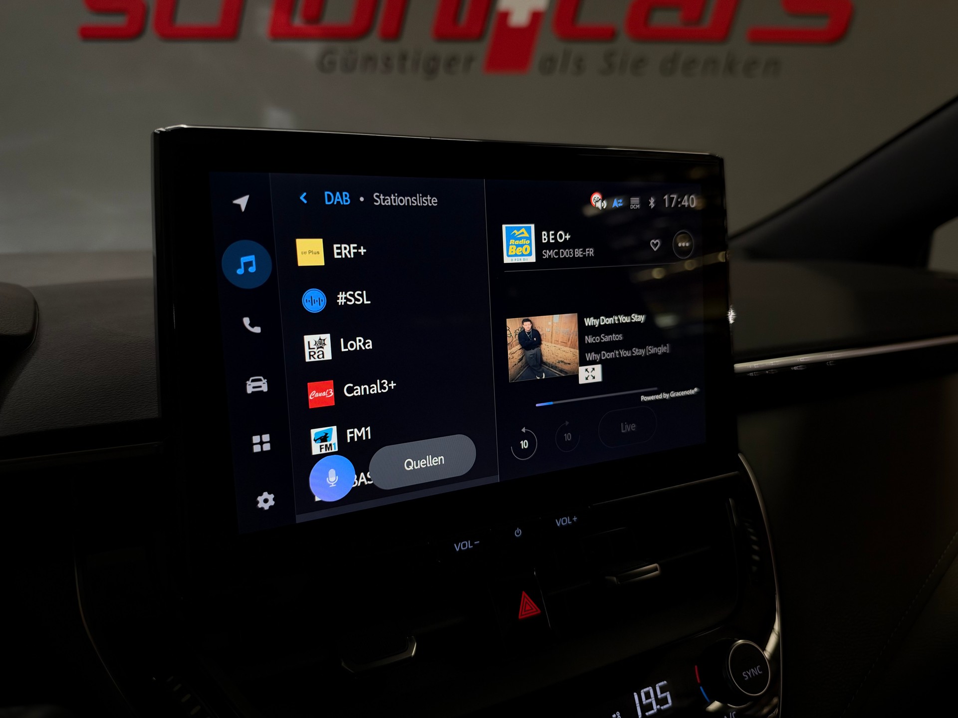 TOYOTA Corolla Touring Sports 1.8 HSD Comfort e-CVT-image-22