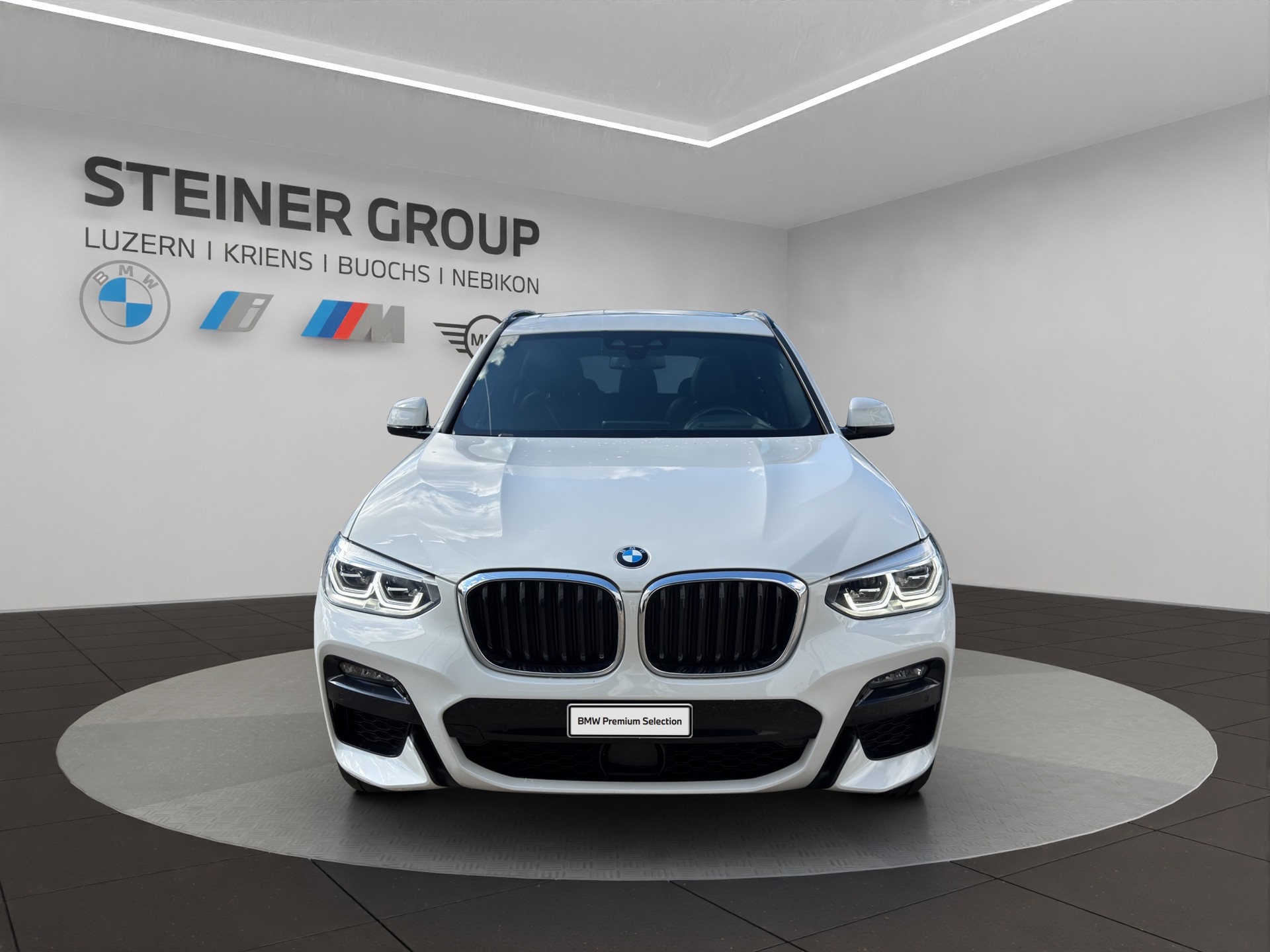BMW X3 xDrive 30e Pure M Sport-showroom-element-1