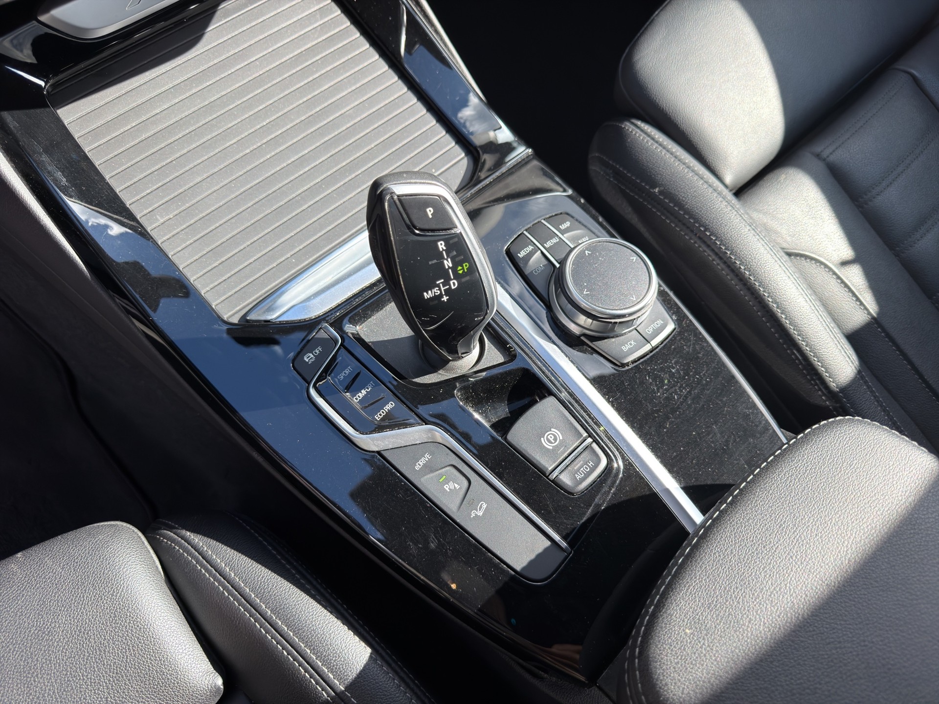 BMW X3 xDrive 30e Pure M Sport-image-15