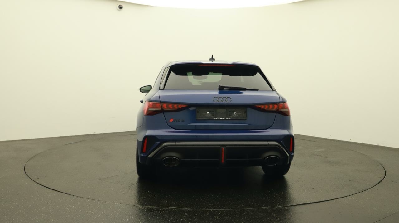 AUDI RS3 Sportback 2.5 TSI quattro S-tronic-showroom-element-3