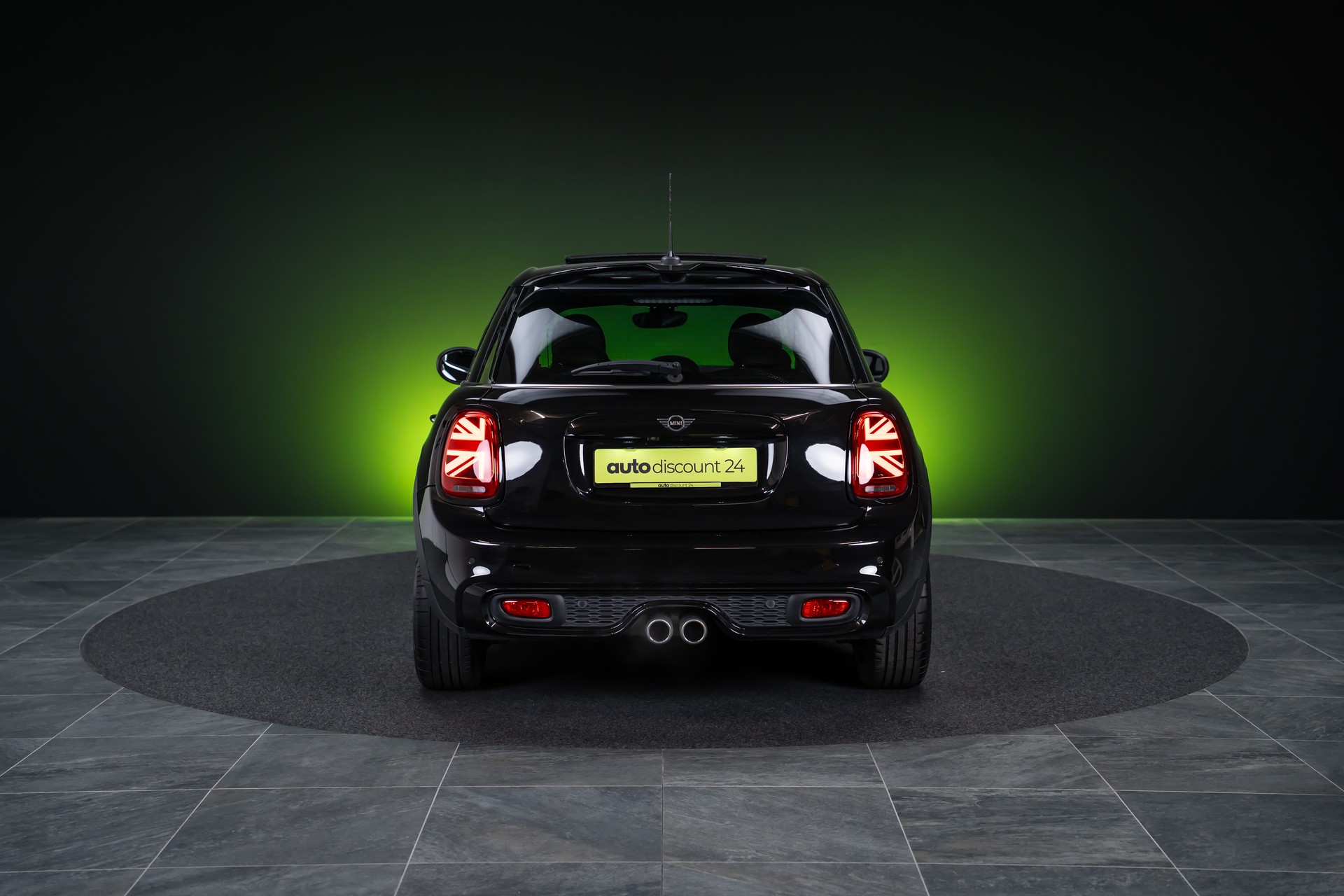 MINI Mini Cooper S SDKG / CH-Fahrzeug / Panorama / Rückfahrkamera-image-5