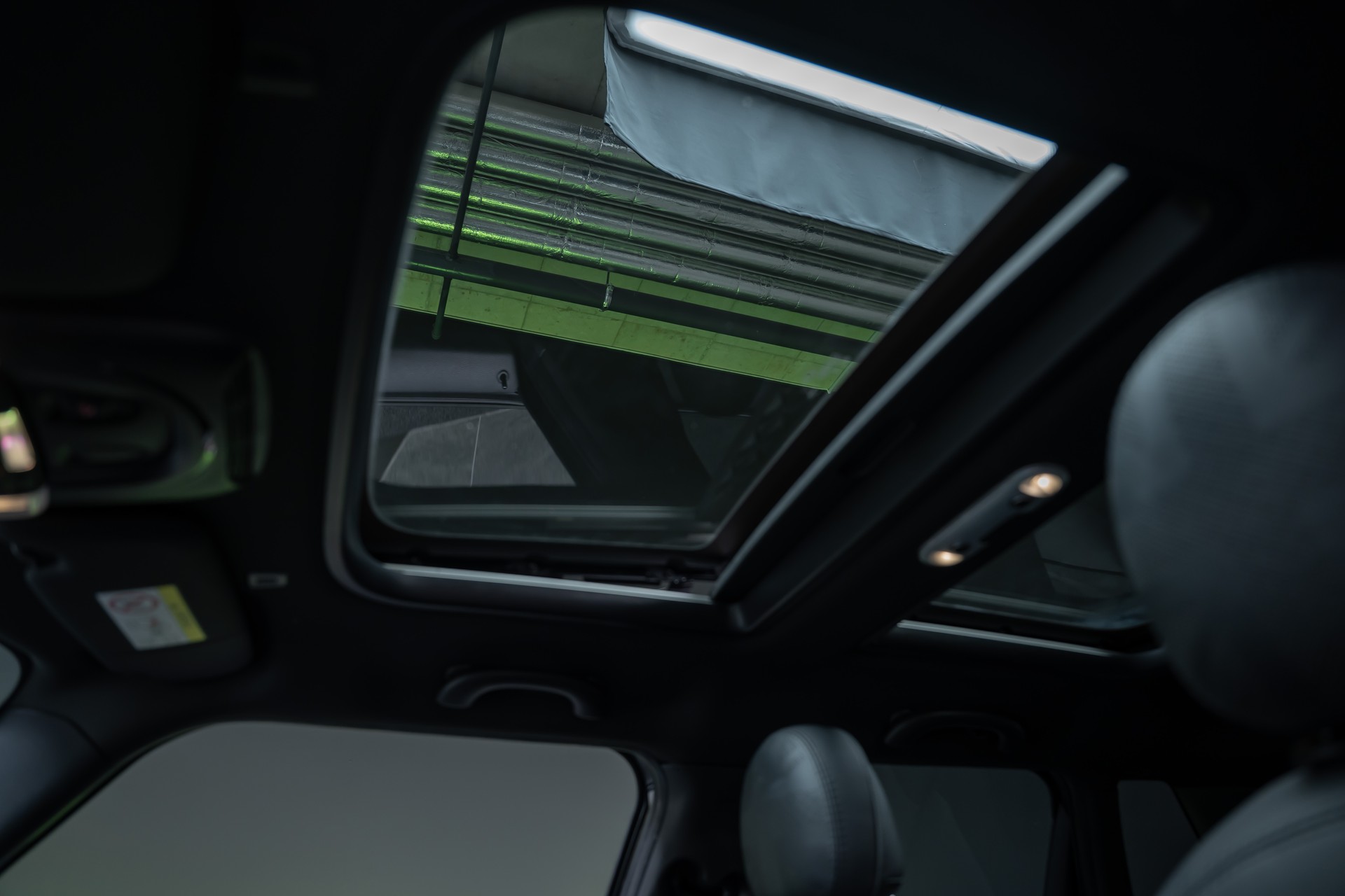 MINI Mini Cooper S SDKG / CH-Fahrzeug / Panorama / Rückfahrkamera-image-13