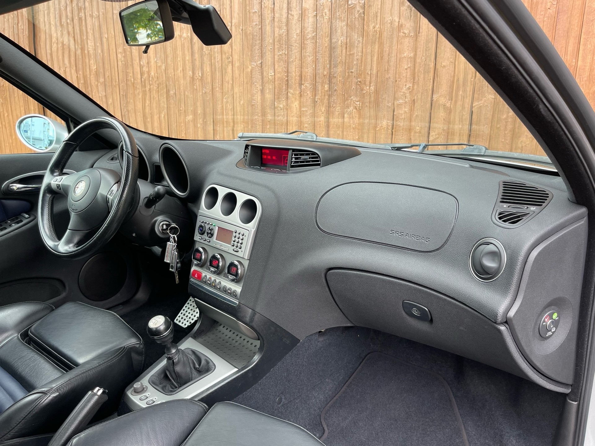ALFA ROMEO 156 3.2 V6 GTA-image-16