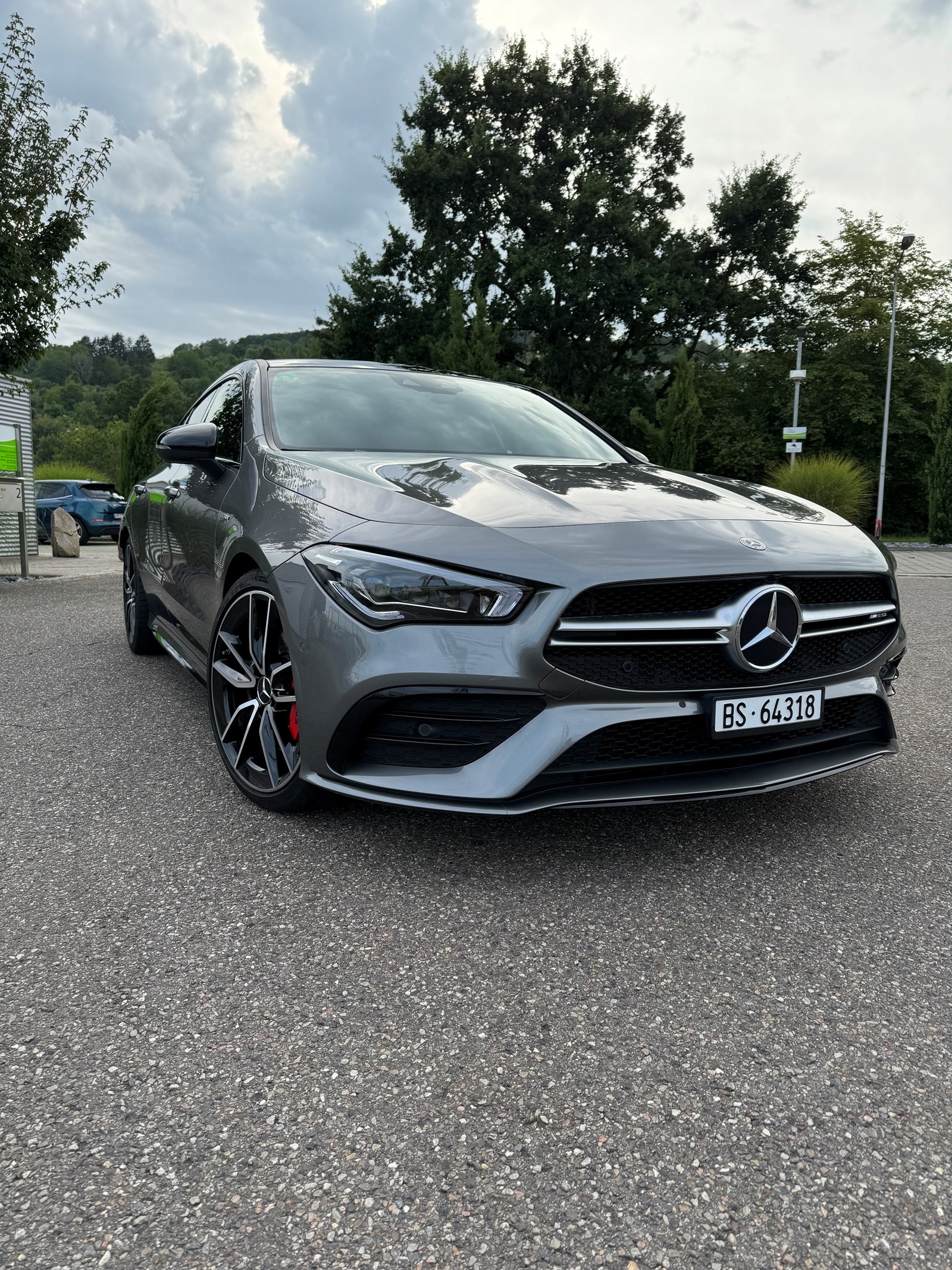 MERCEDES-BENZ CLA 35 AMG 4Matic 7G-DCT-image-4