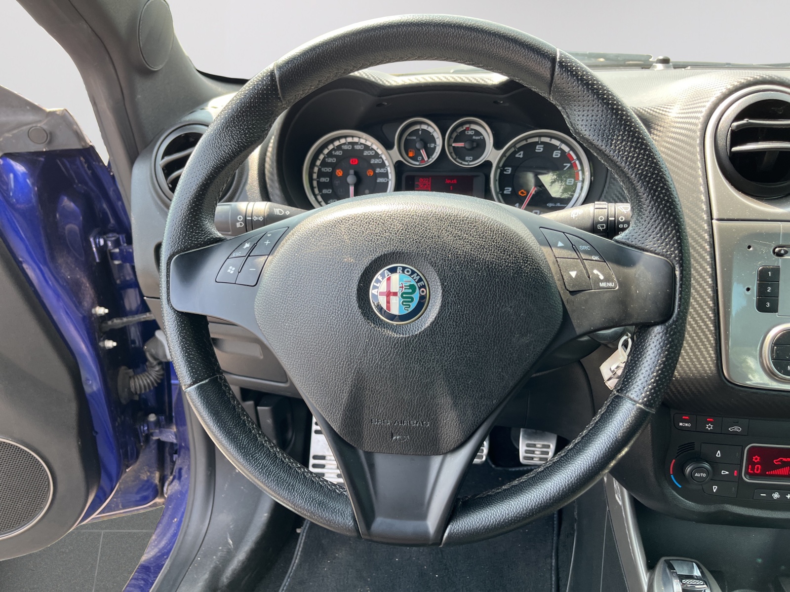ALFA ROMEO MiTo 1.4 TB Quadrifoglio Verde "Multiair a remplacer"-image-9