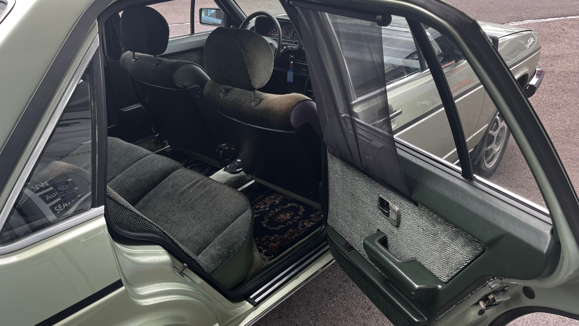 AUDI 100 5E CD-image-12