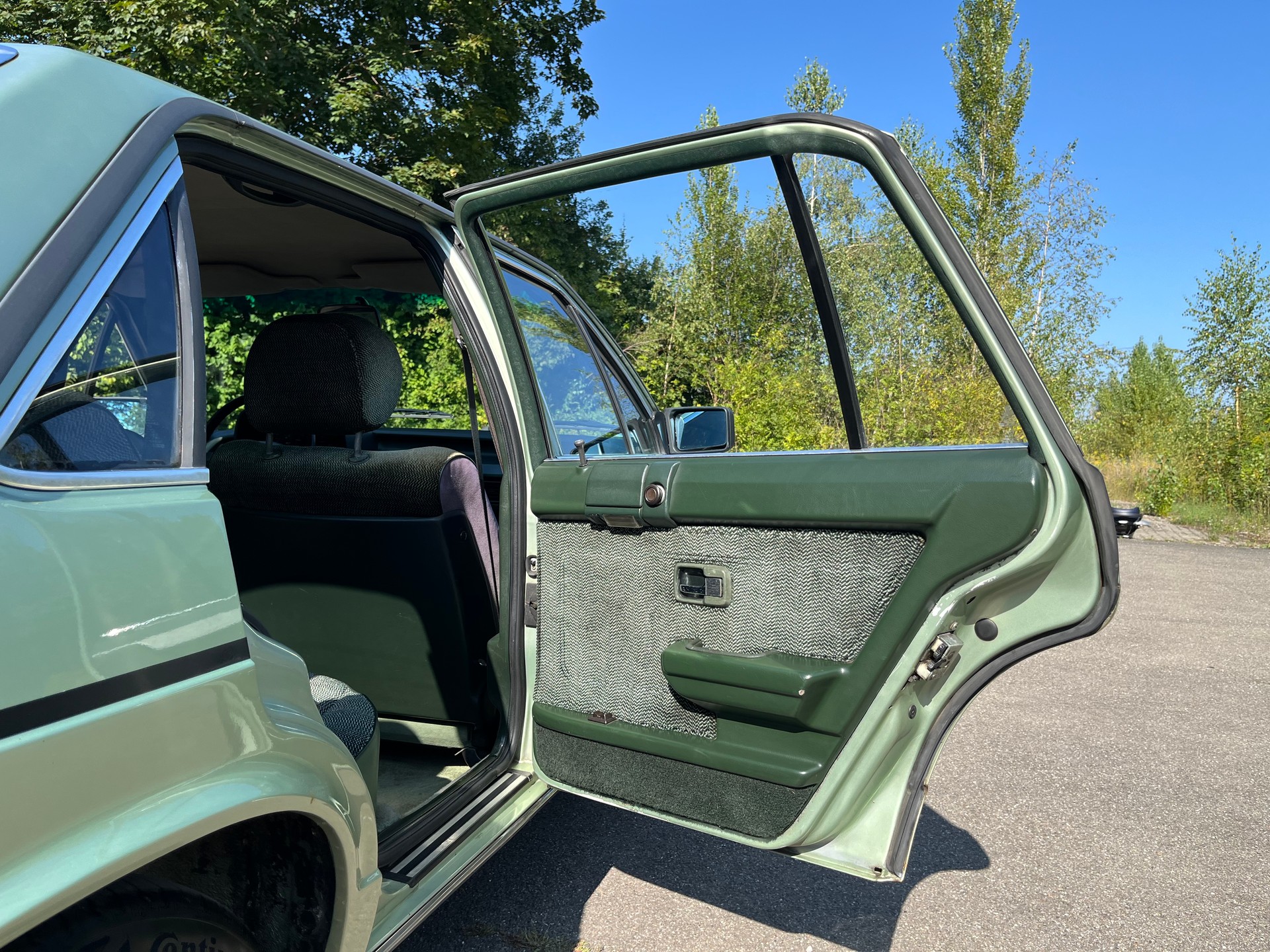 AUDI 100 5E CD-image-12