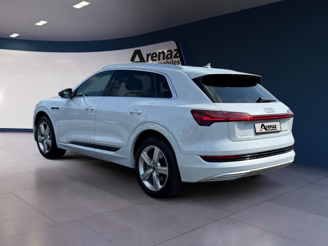 AUDI e-tron 50 Advanced quattro-showroom-element-2