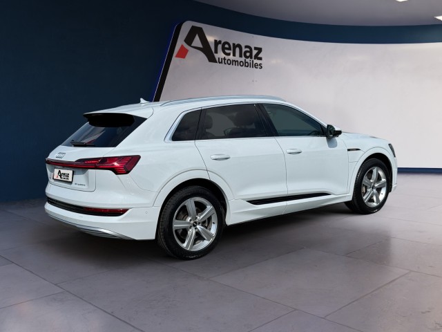 AUDI e-tron 50 Advanced quattro-image-4