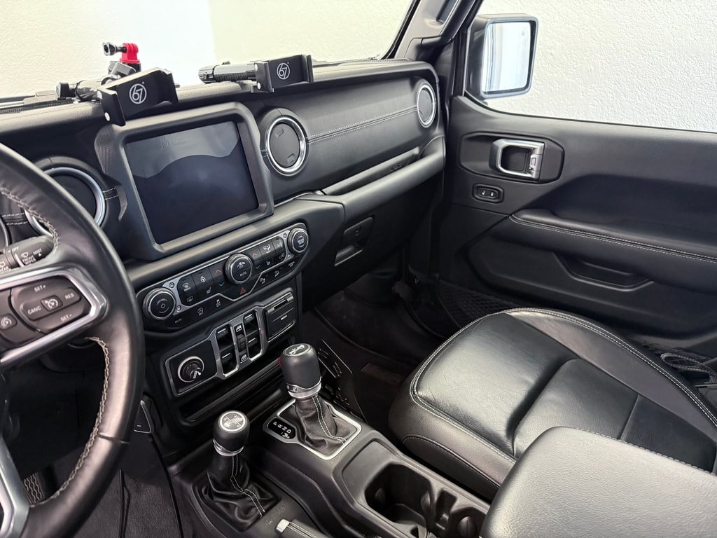 JEEP WRANGLER 2.2MJ Unlimited Sahara Automatic-image-17