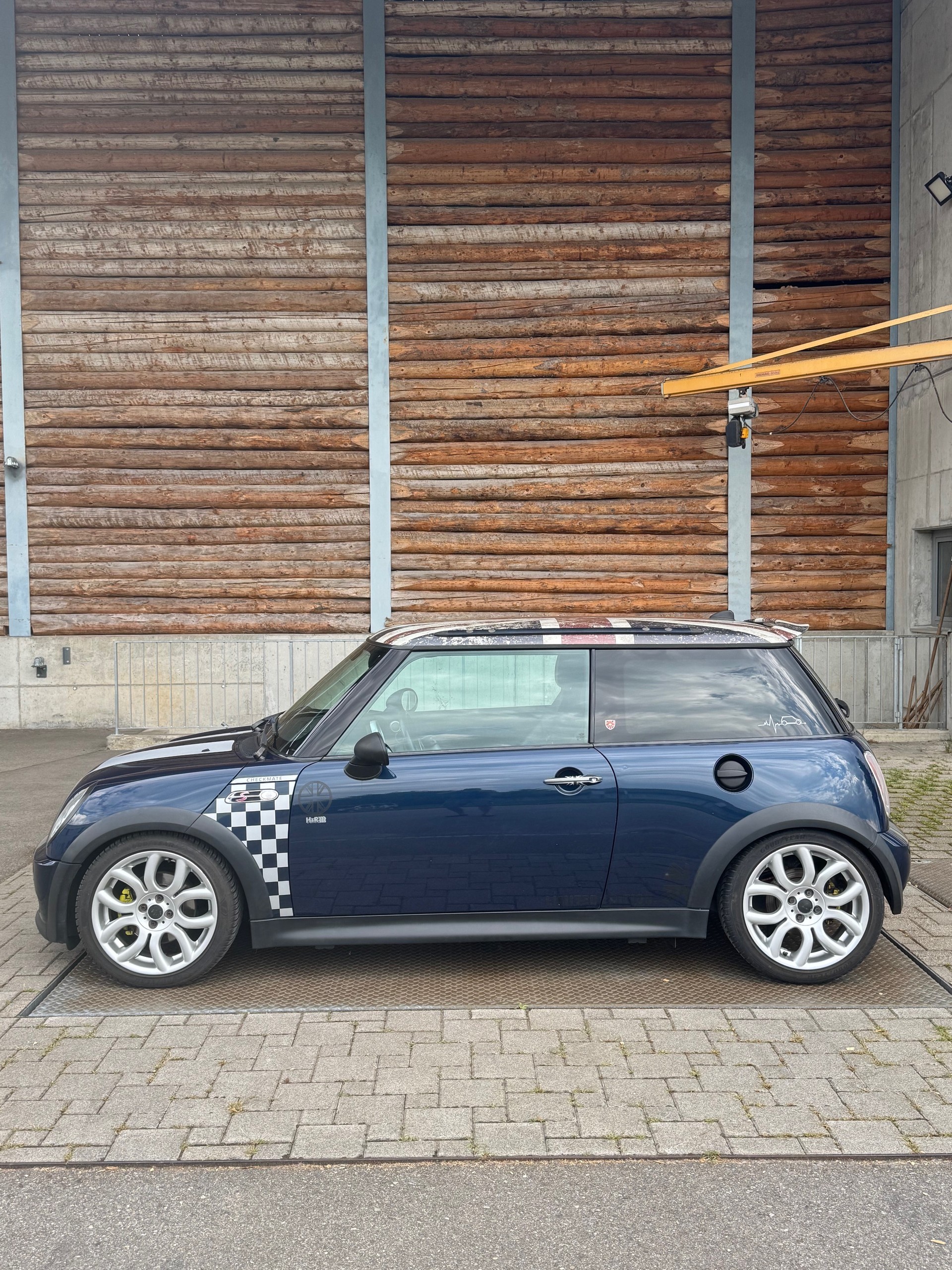 MINI Cooper S-image-6