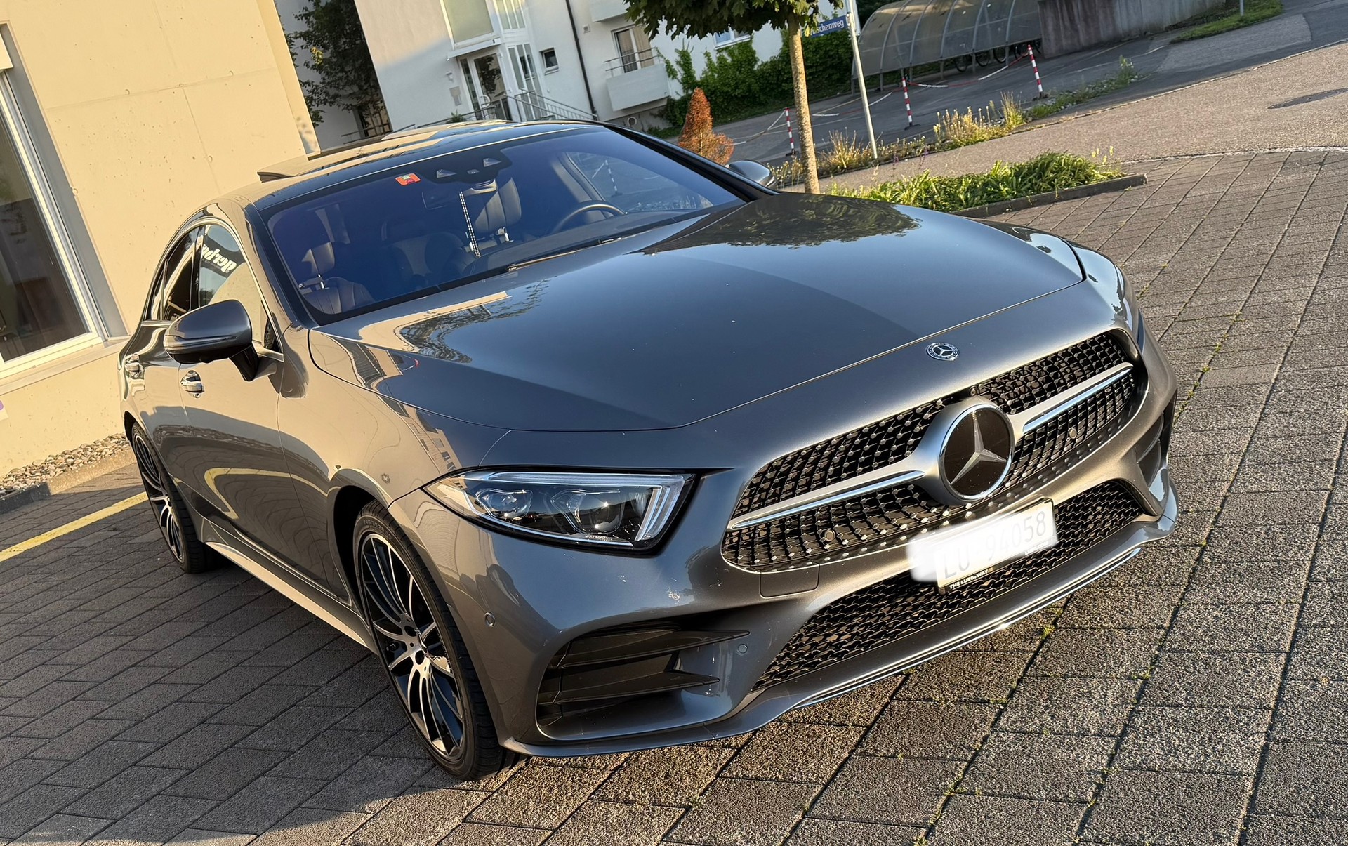 MERCEDES-BENZ CLS 400 d 4Matic Edition1 9G-Tronic-image-5