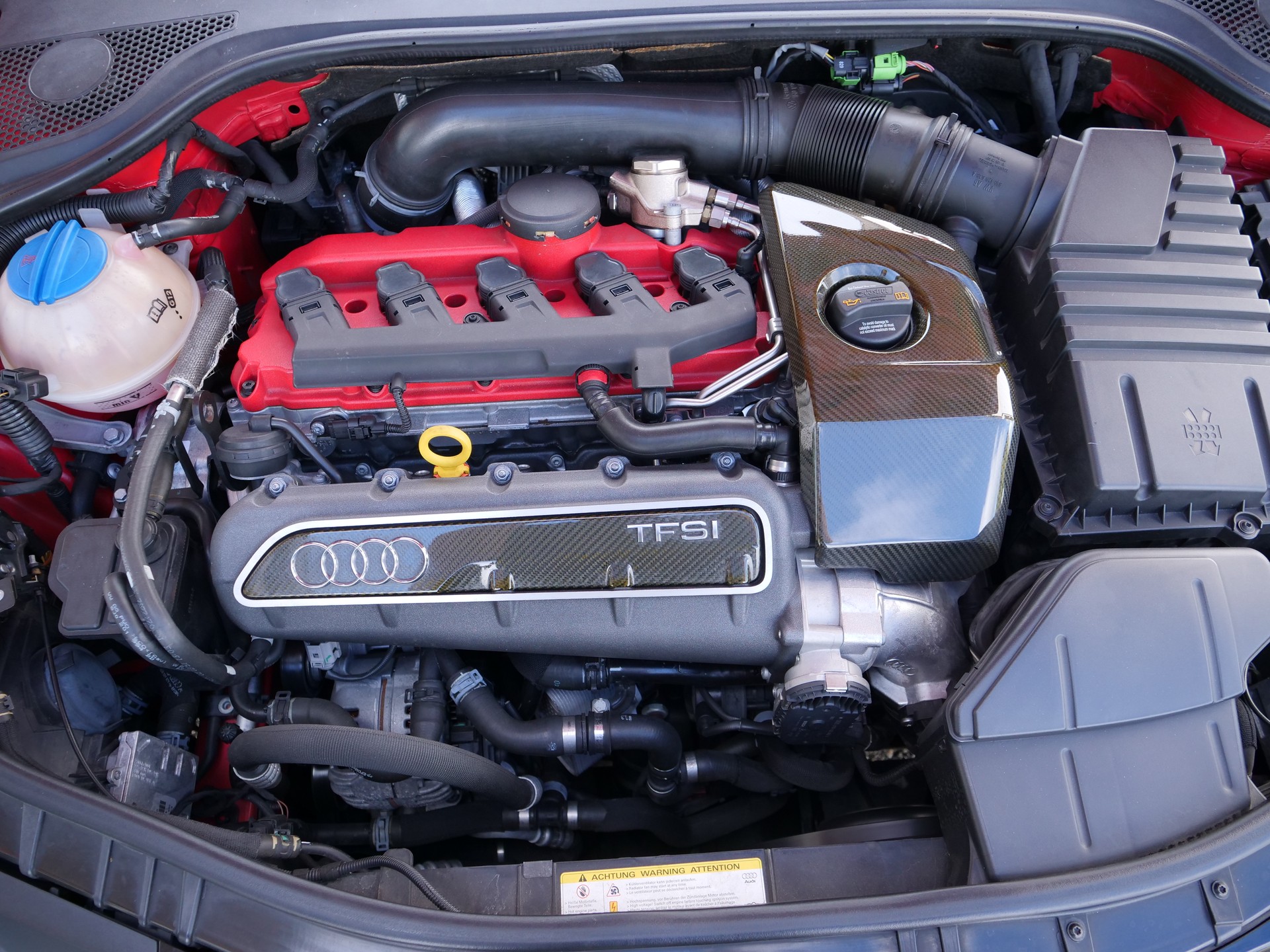 AUDI TT RS PLUS Coupé 2.5 TFSI Quattro S-tronic-image-23