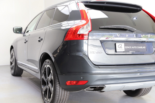 VOLVO XC60 T6 AWD Summum-image-3