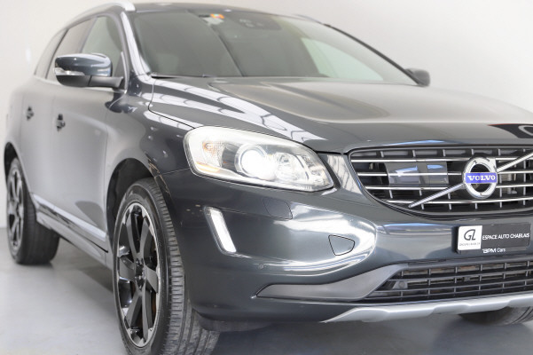 VOLVO XC60 T6 AWD Summum-image-1