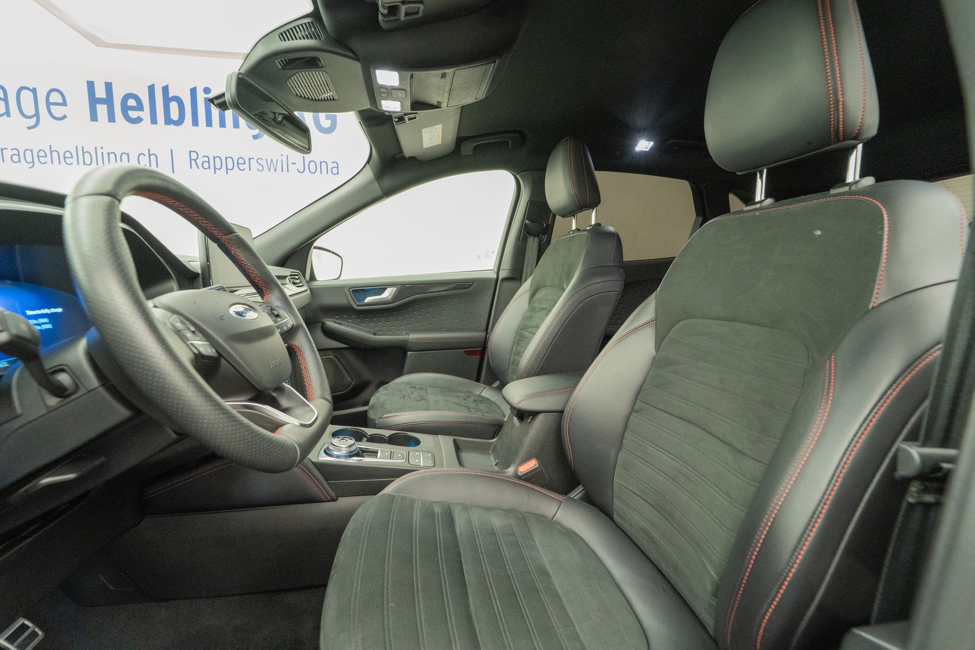 FORD Kuga 2.5 Plug-in Hybrid ST-Line X-image-7
