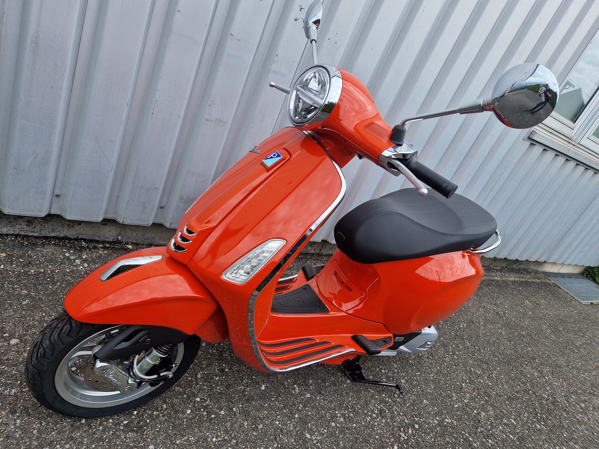 PIAGGIO Vespa 125 Primavera ABS-image-14