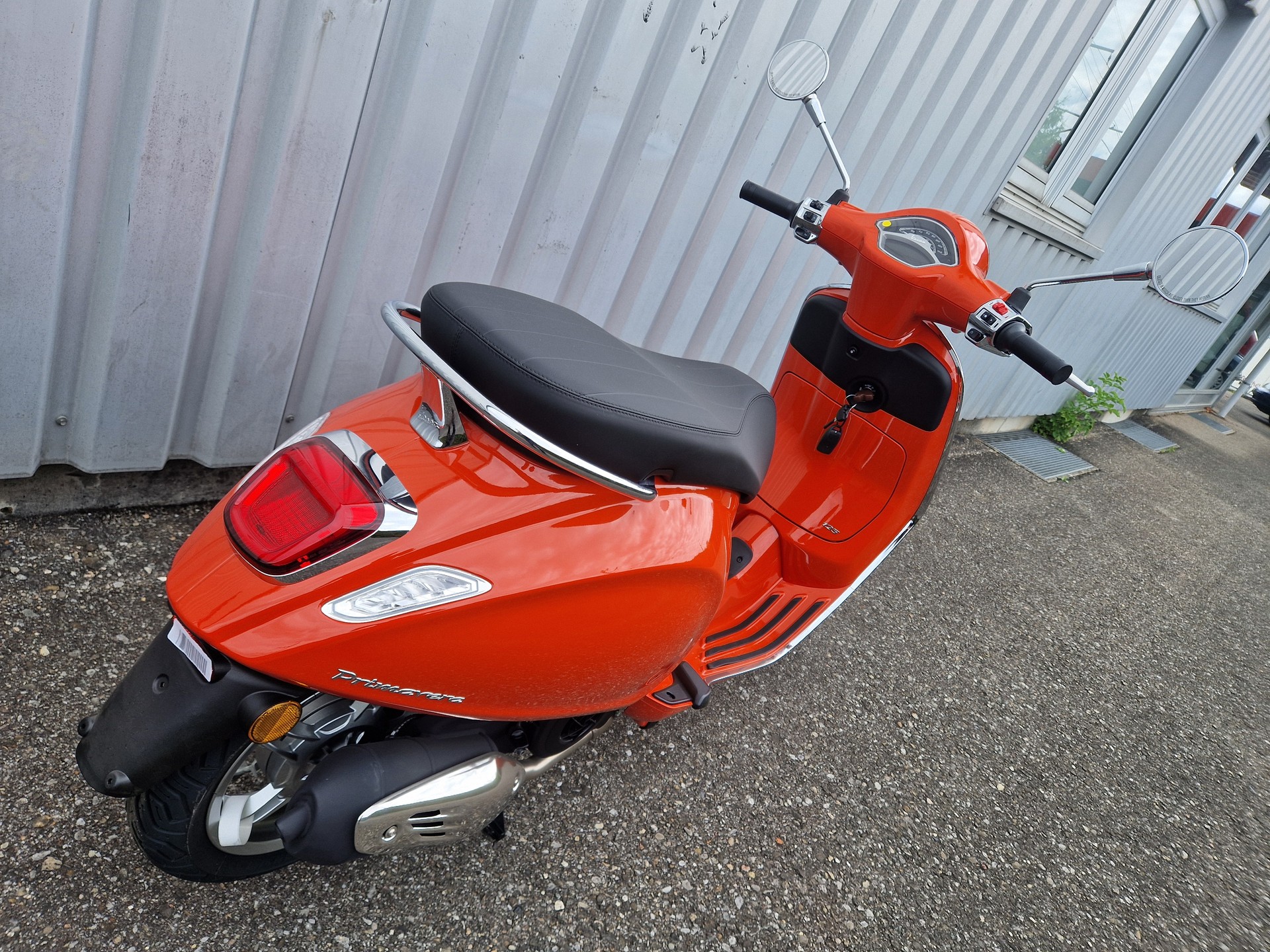 PIAGGIO Vespa 125 Primavera ABS-image-3