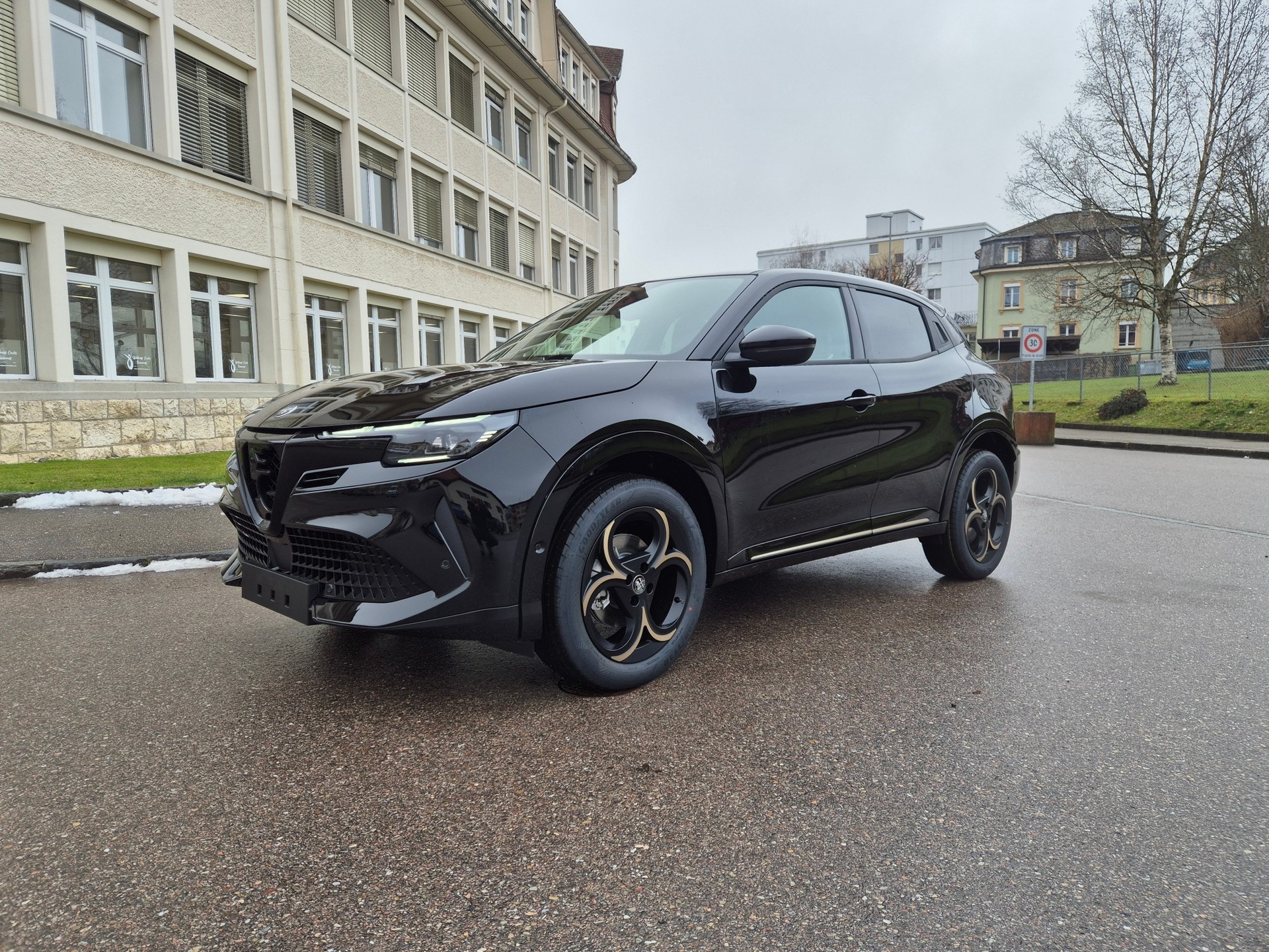 ALFA ROMEO Junior 1.2 48V Intensa Q4