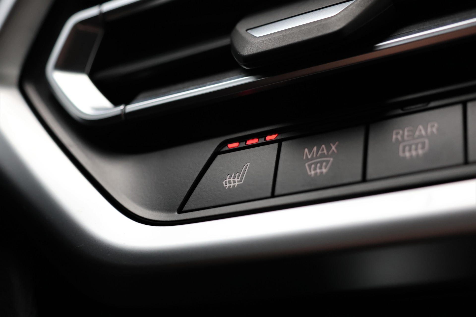 BMW X4 xDrive 48V 20d M Sport Steptronic (CH)-image-24