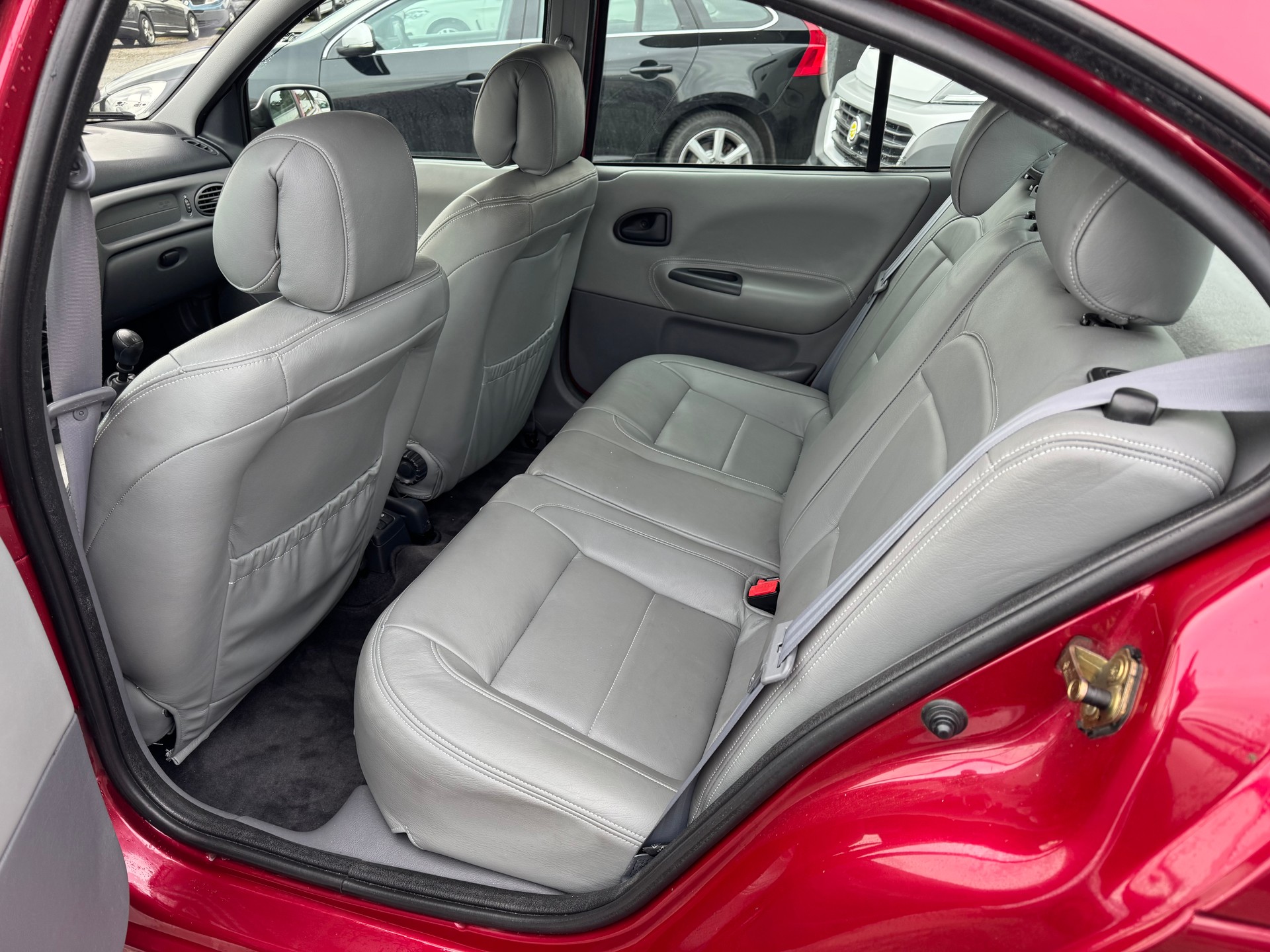 RENAULT Mégane 1.6 16V RT-image-6
