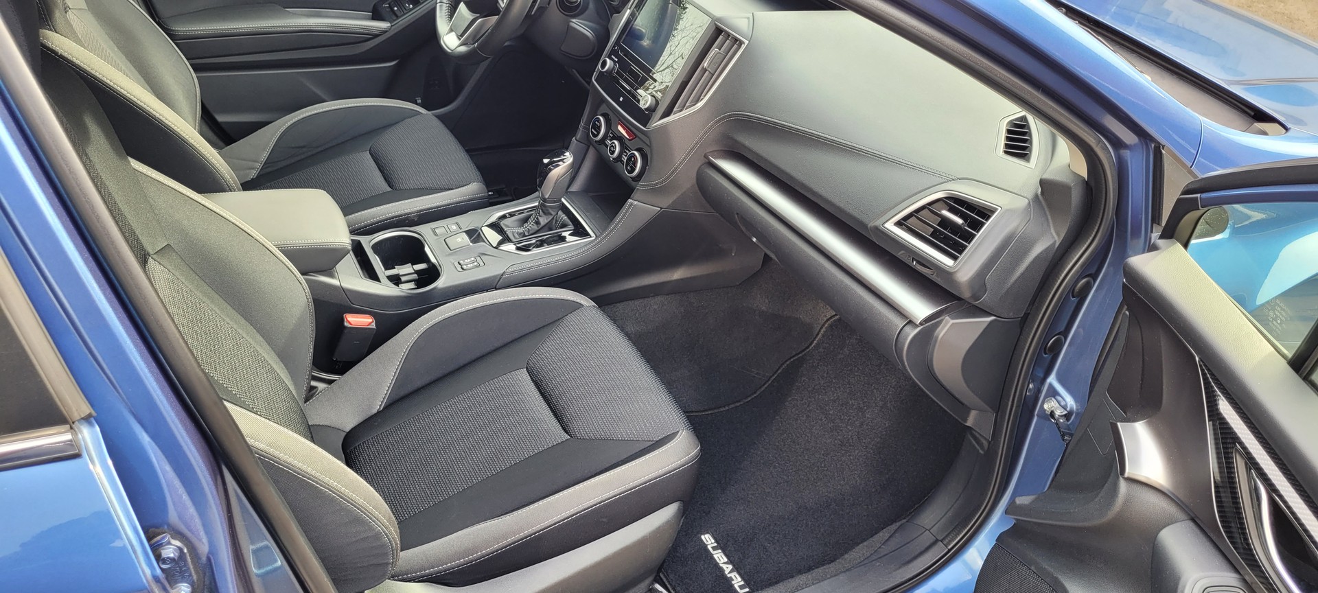 SUBARU Impreza 2.0 Swiss Plus AWD Lineartronic-image-16