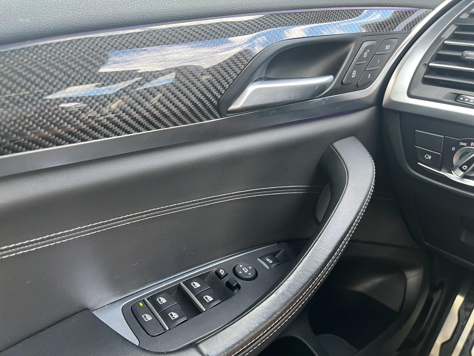 BMW X4M xDrive M Competition Steptronic (CH)-image-16