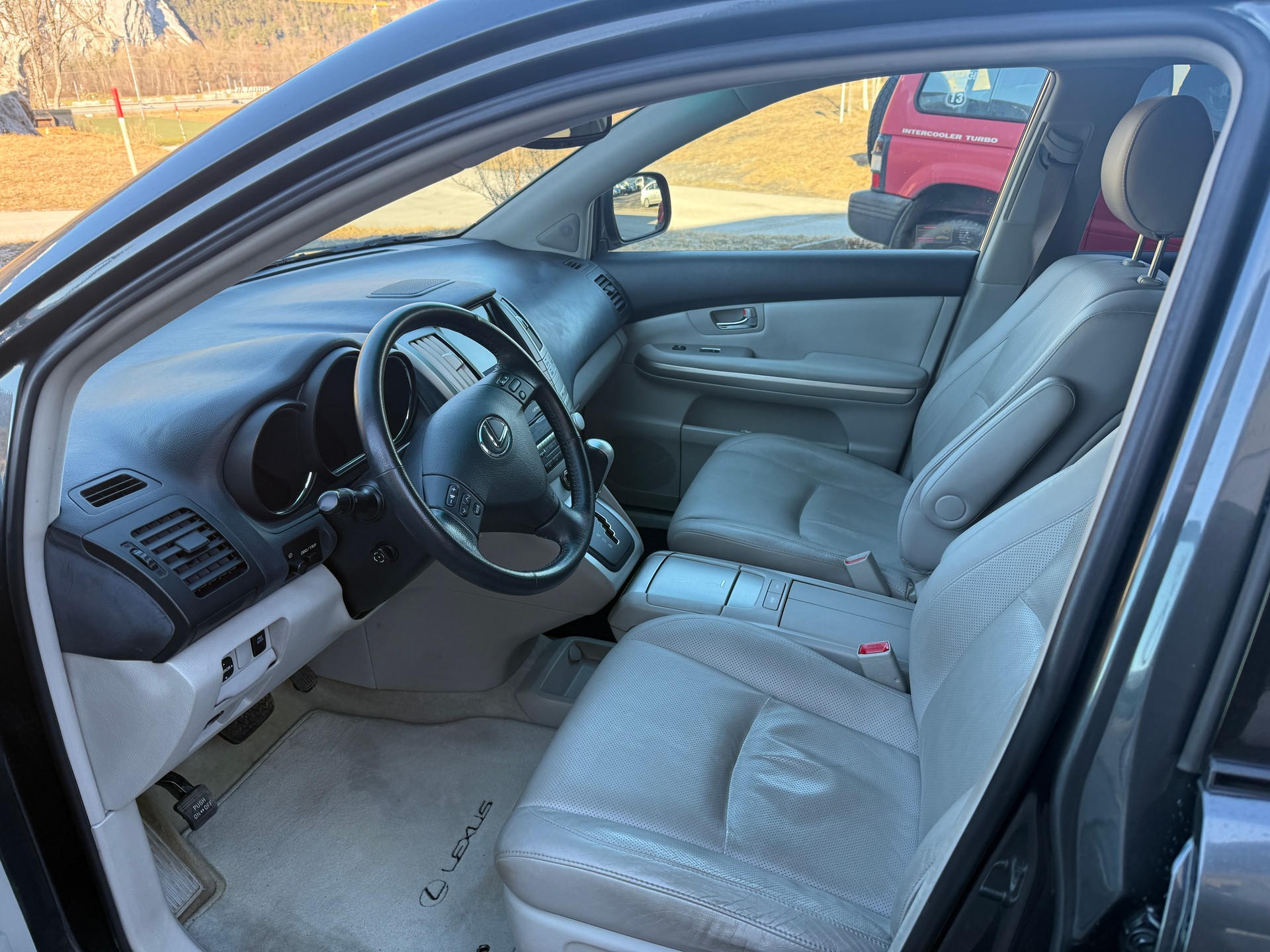 LEXUS RX 400h AWD Automatic-image-13